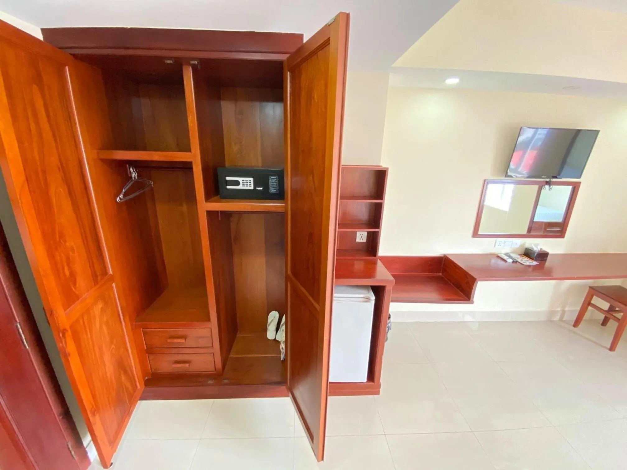 safe in Centrana Hotel