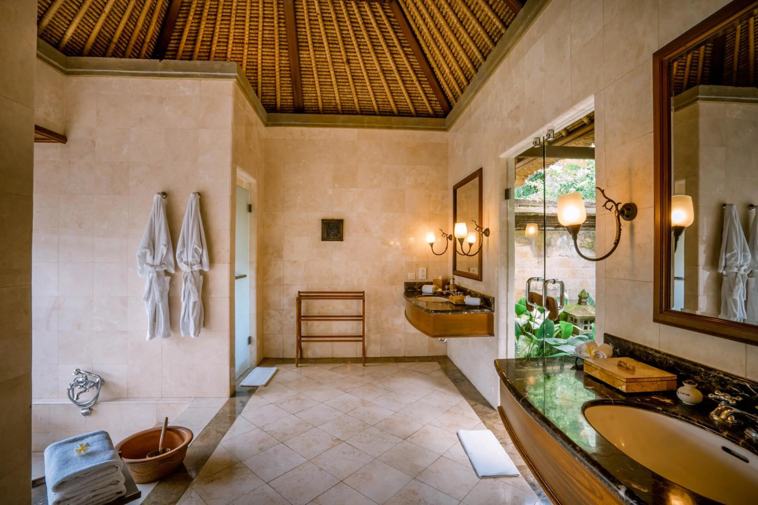 Bathroom in Puri Wulandari A Boutique Resort & Spa