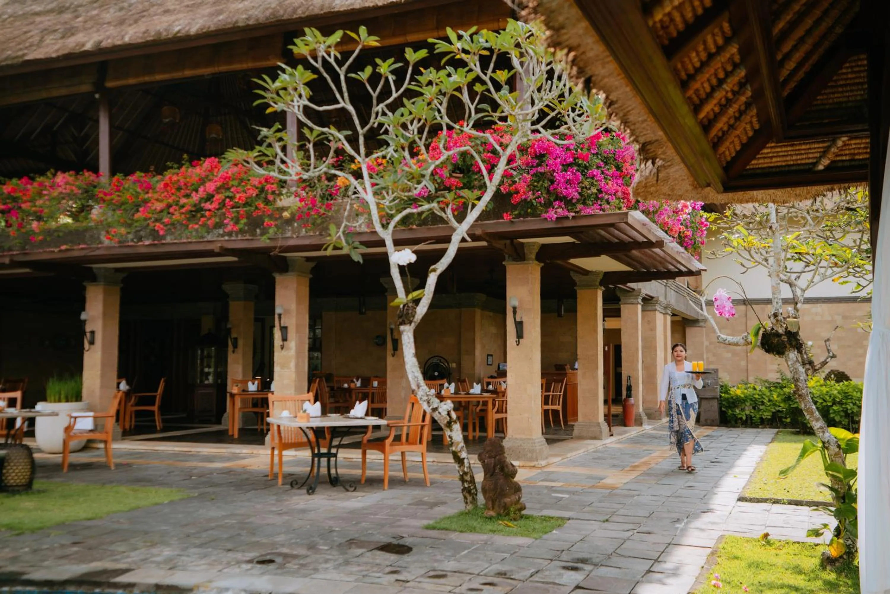 Restaurant/places to eat in Puri Wulandari A Boutique Resort & Spa