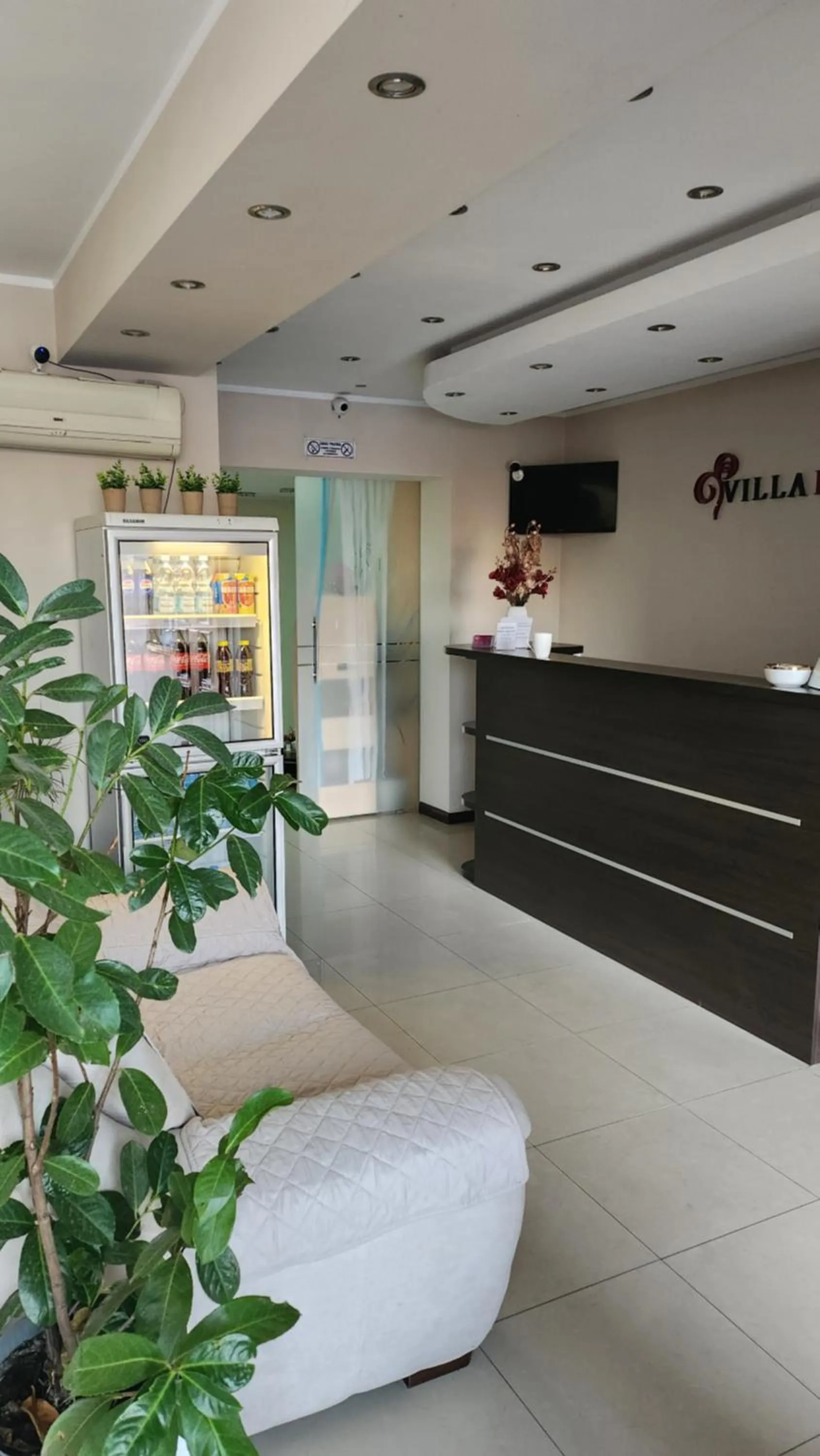 Property building in Villa Pallas