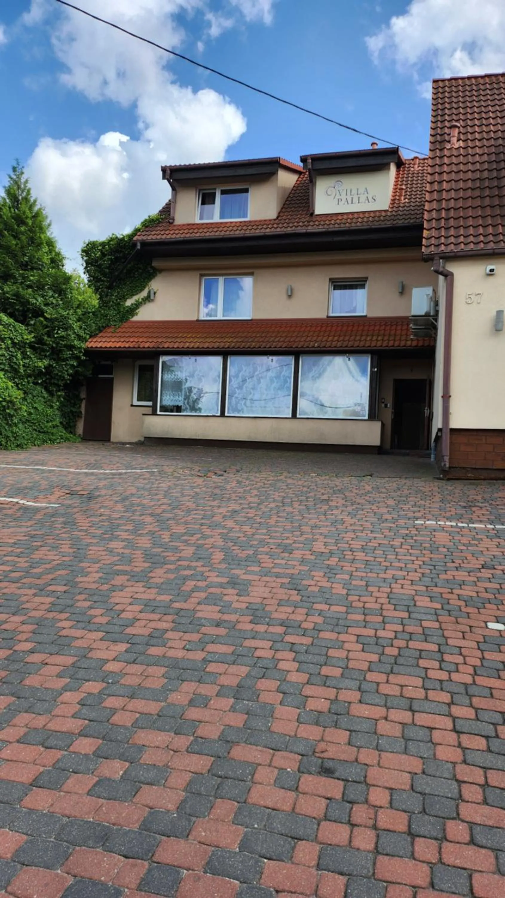 Property building in Villa Pallas