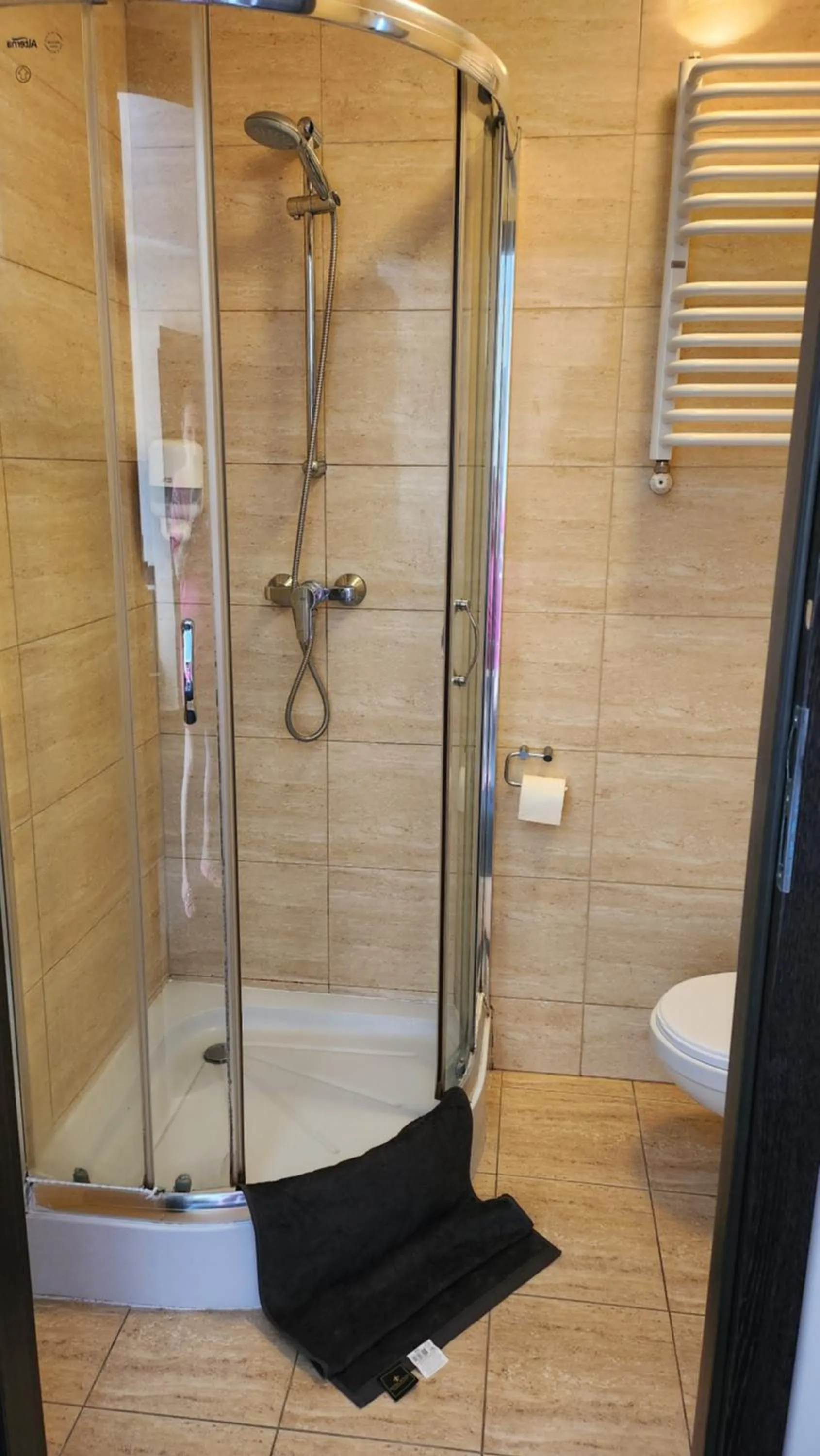 Shower in Villa Pallas