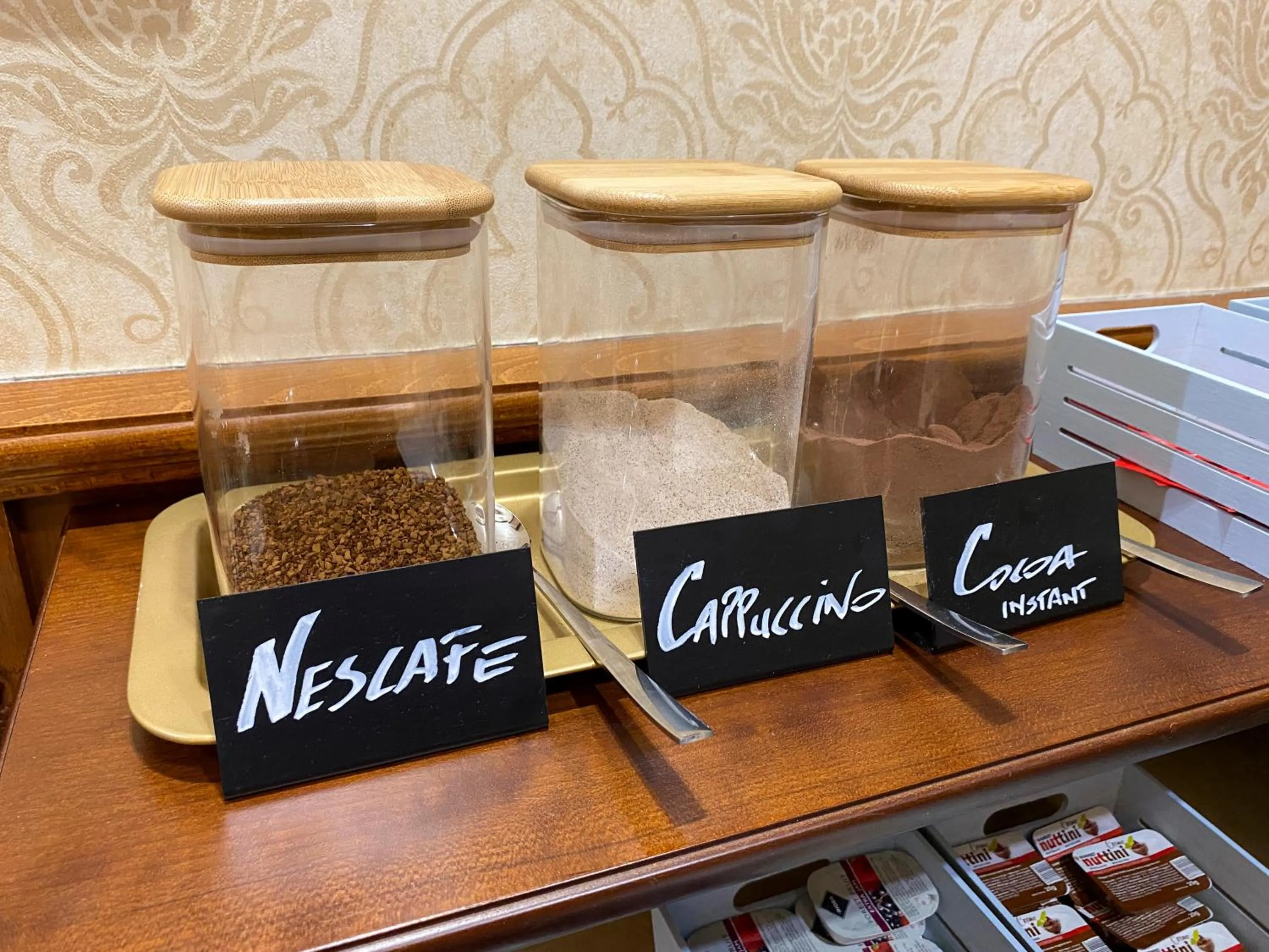 Breakfast in Gold Apartments