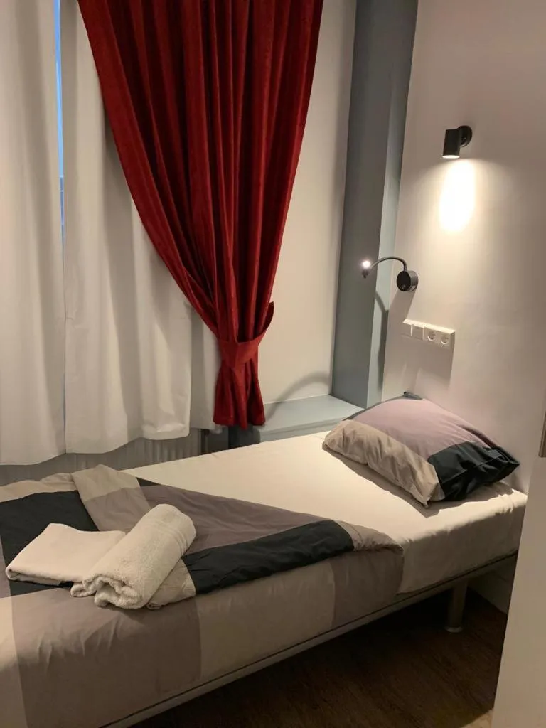 Bed in Hotel Restaurant Old Bridge