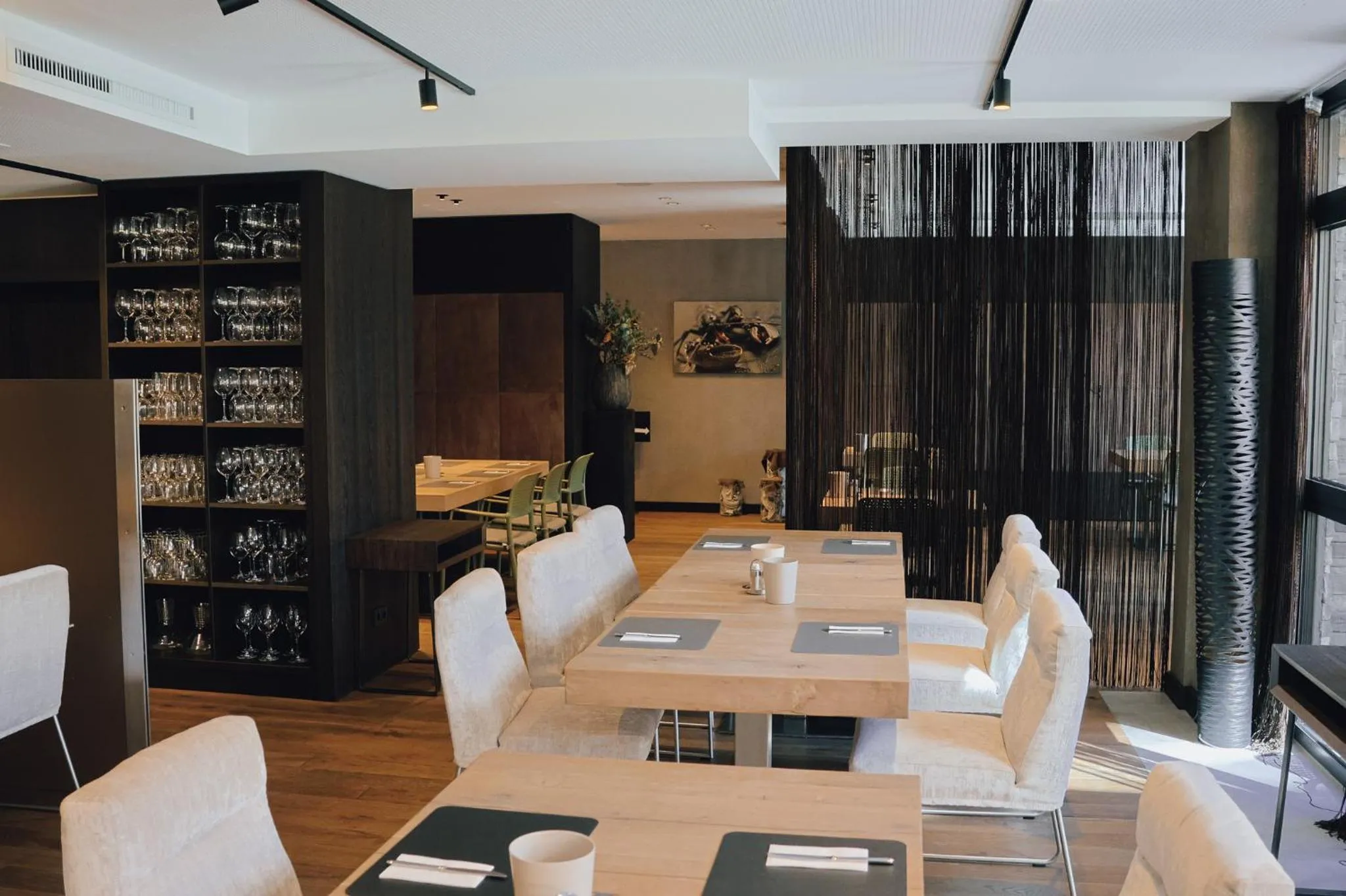 Restaurant/places to eat in AlpenParks Hotel & Apartment Taxacher