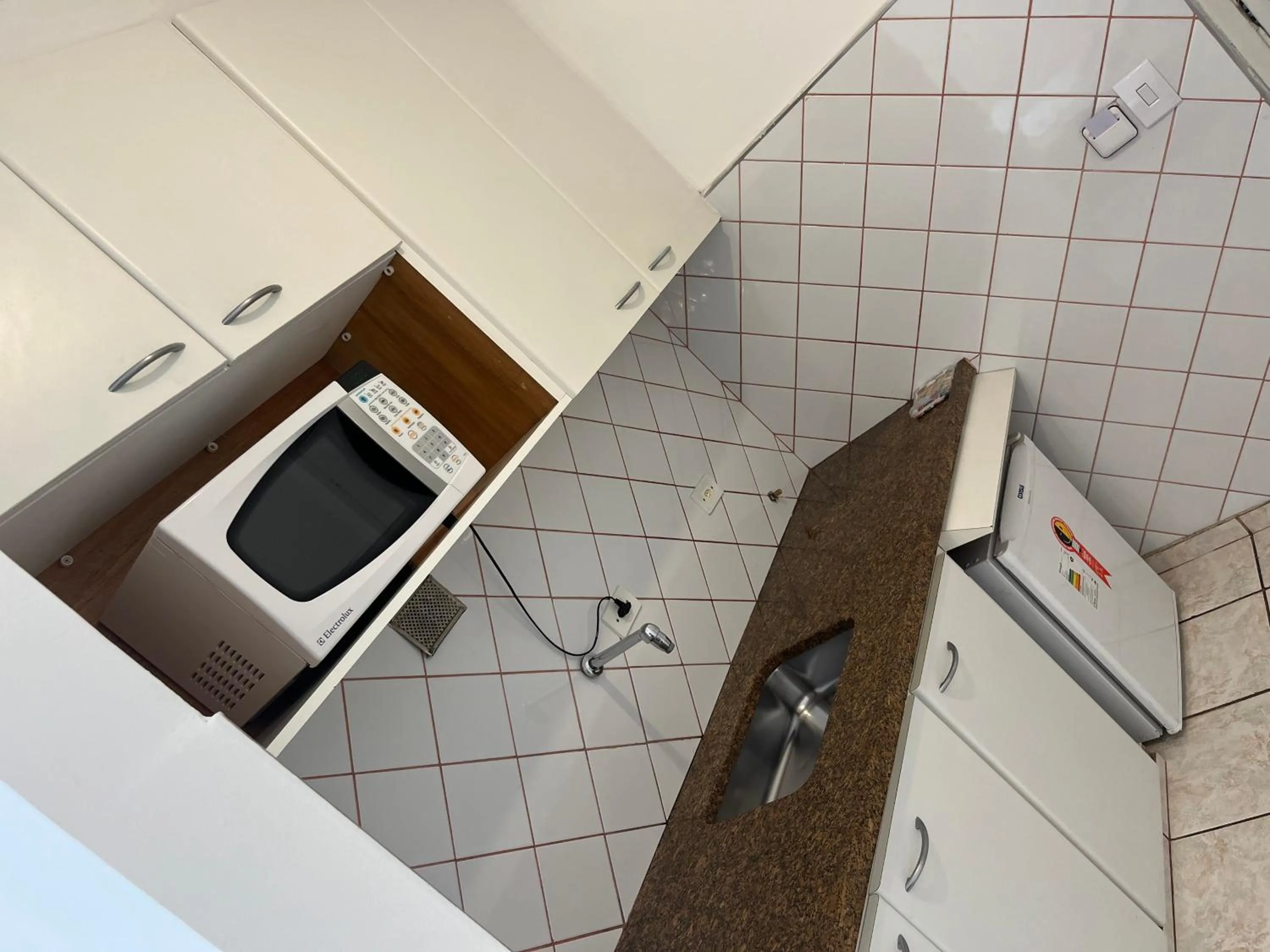 microwave in Bela Cintra Flat Service