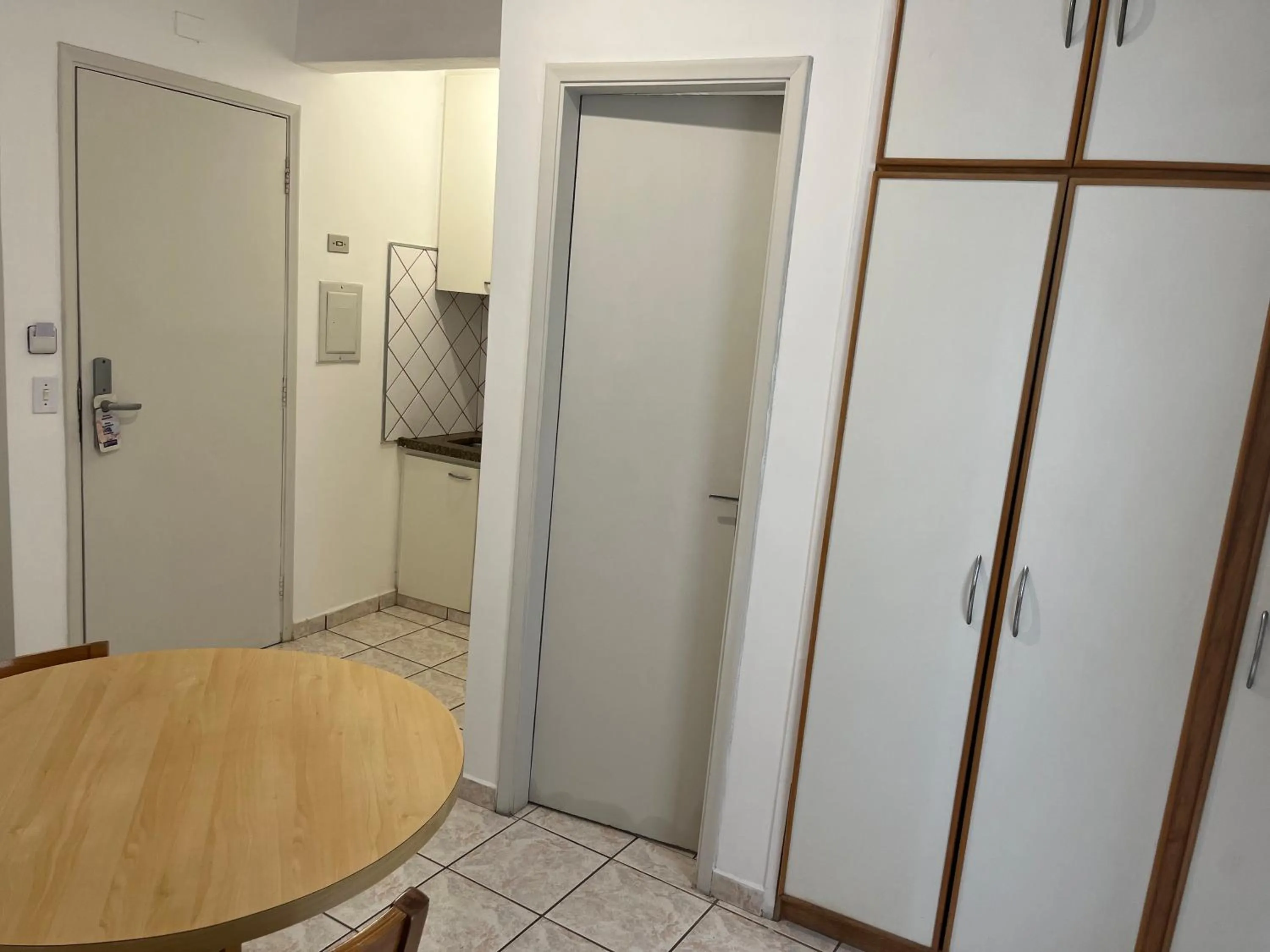 Kitchen or kitchenette in Bela Cintra Flat Service