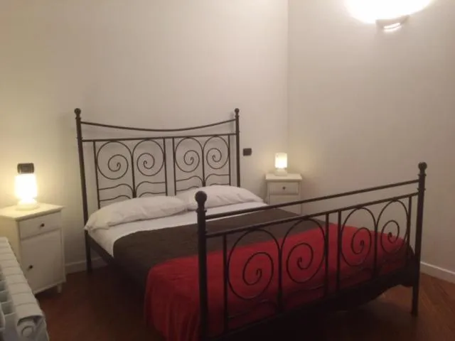 Photo of the whole room, Bed in Suite del Borgo - Affittacamere - Guest house