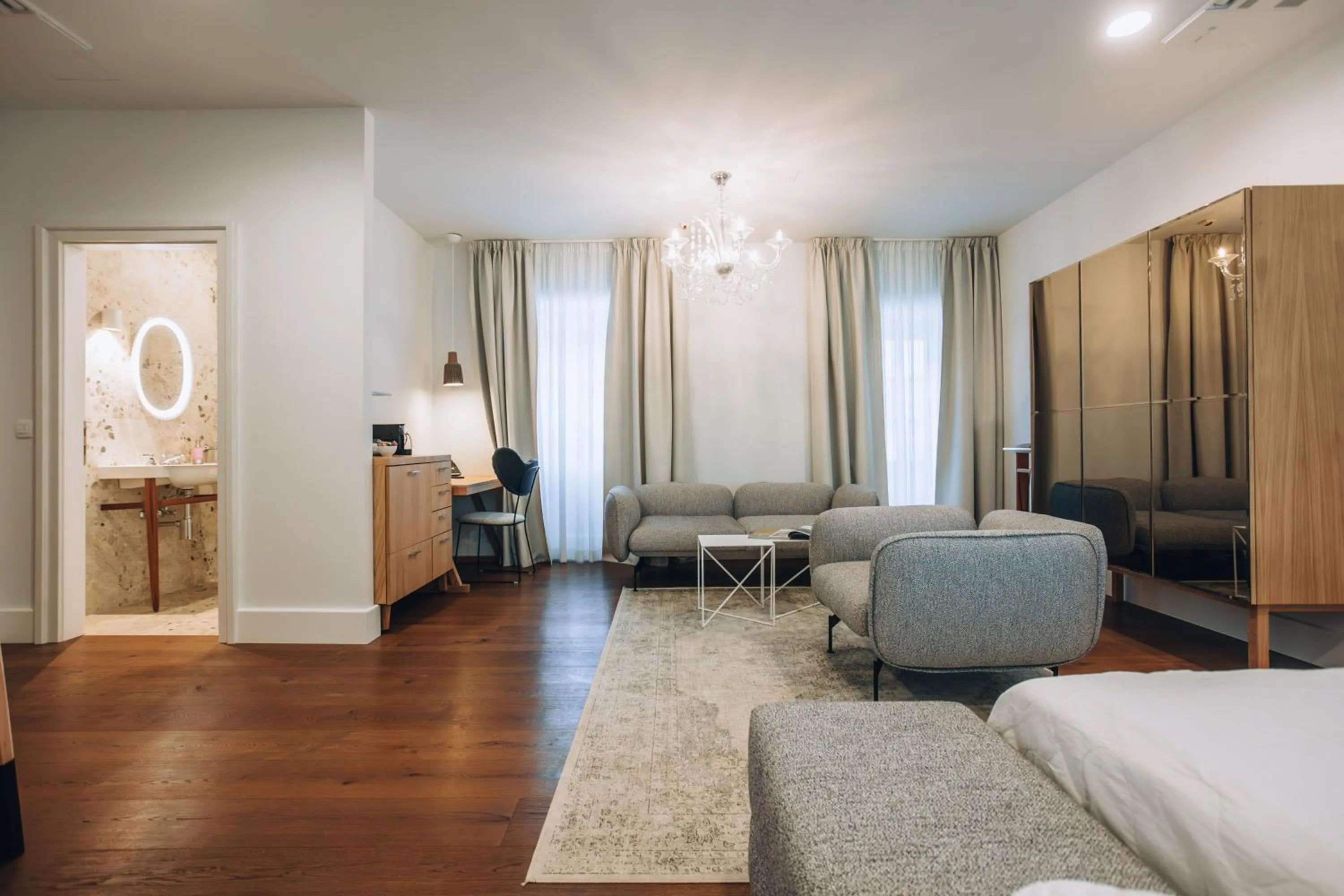 furniture, Bed in Heritage Hotel Martinis Marchi