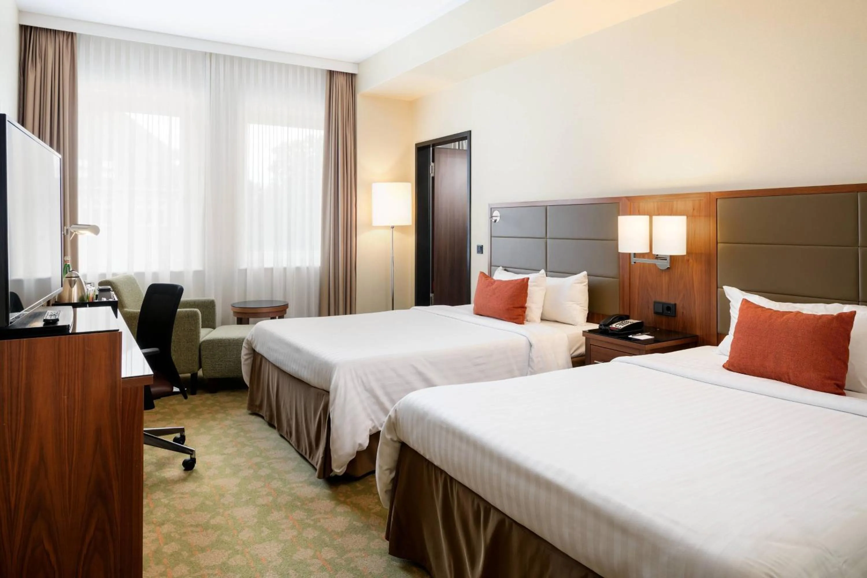 Comfort Room, Guest room, 2 Queen, Lloyd Building  in Courtyard by Marriott Bremen