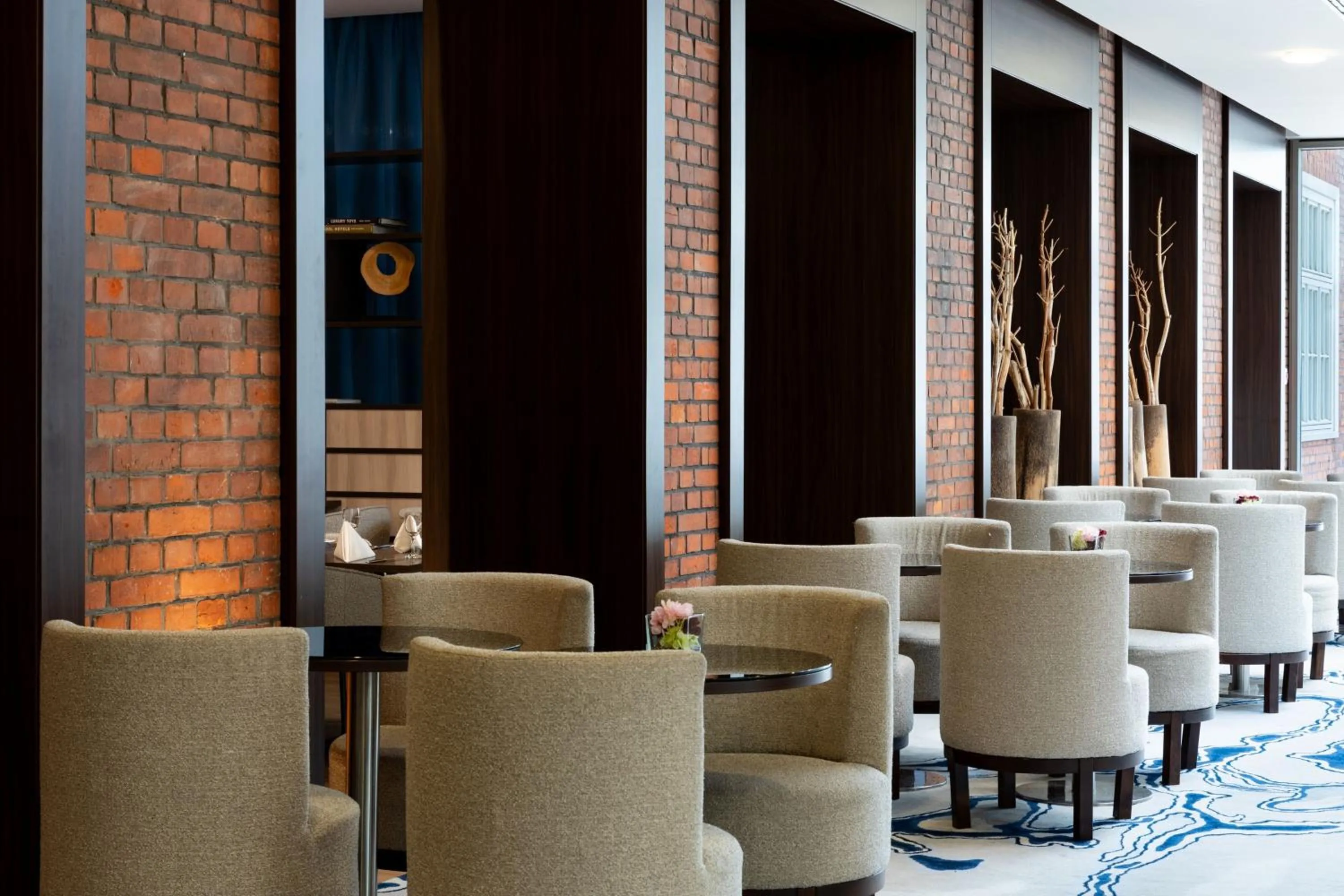Lobby or reception in Courtyard by Marriott Bremen