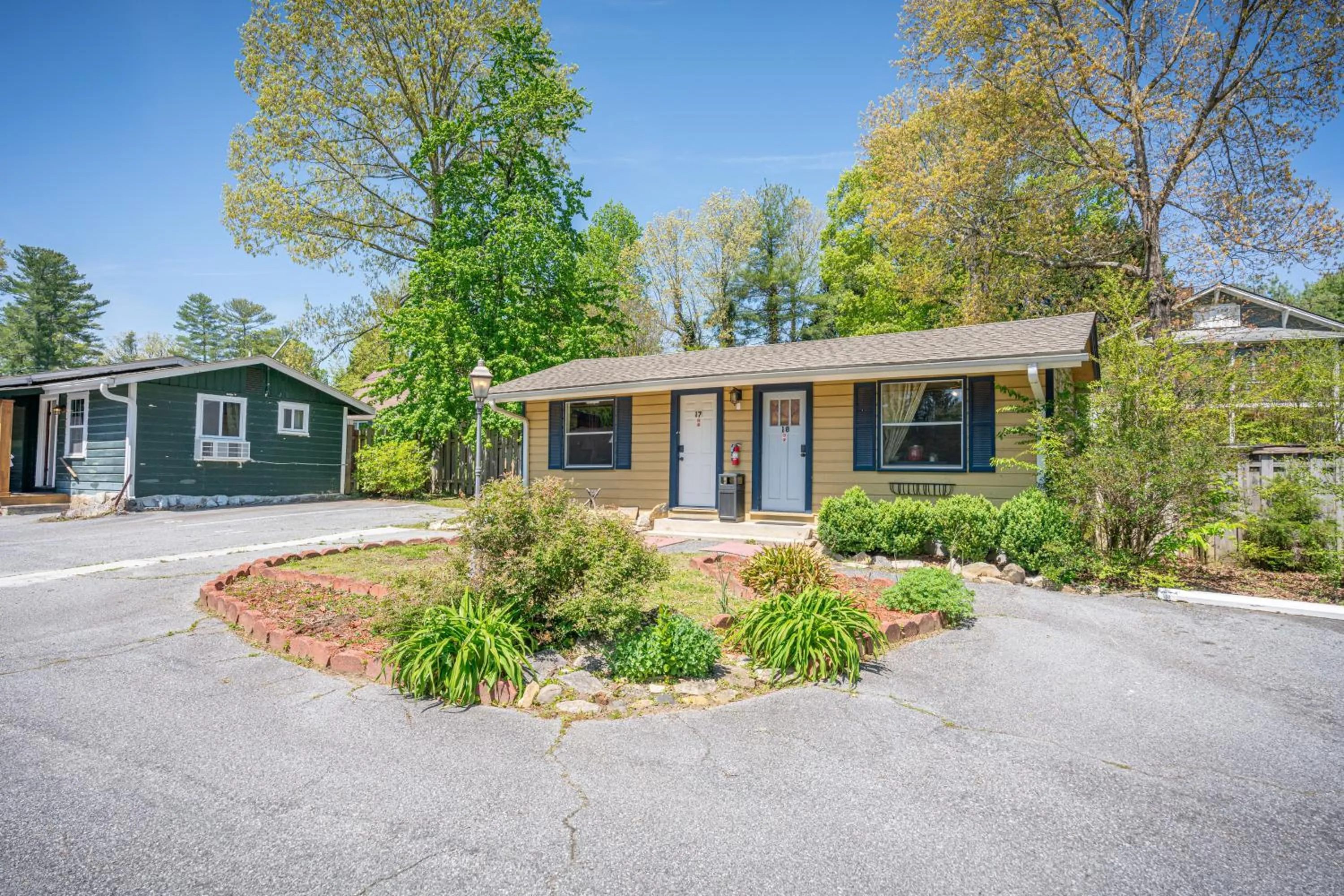 Property building in CedarWood Inn