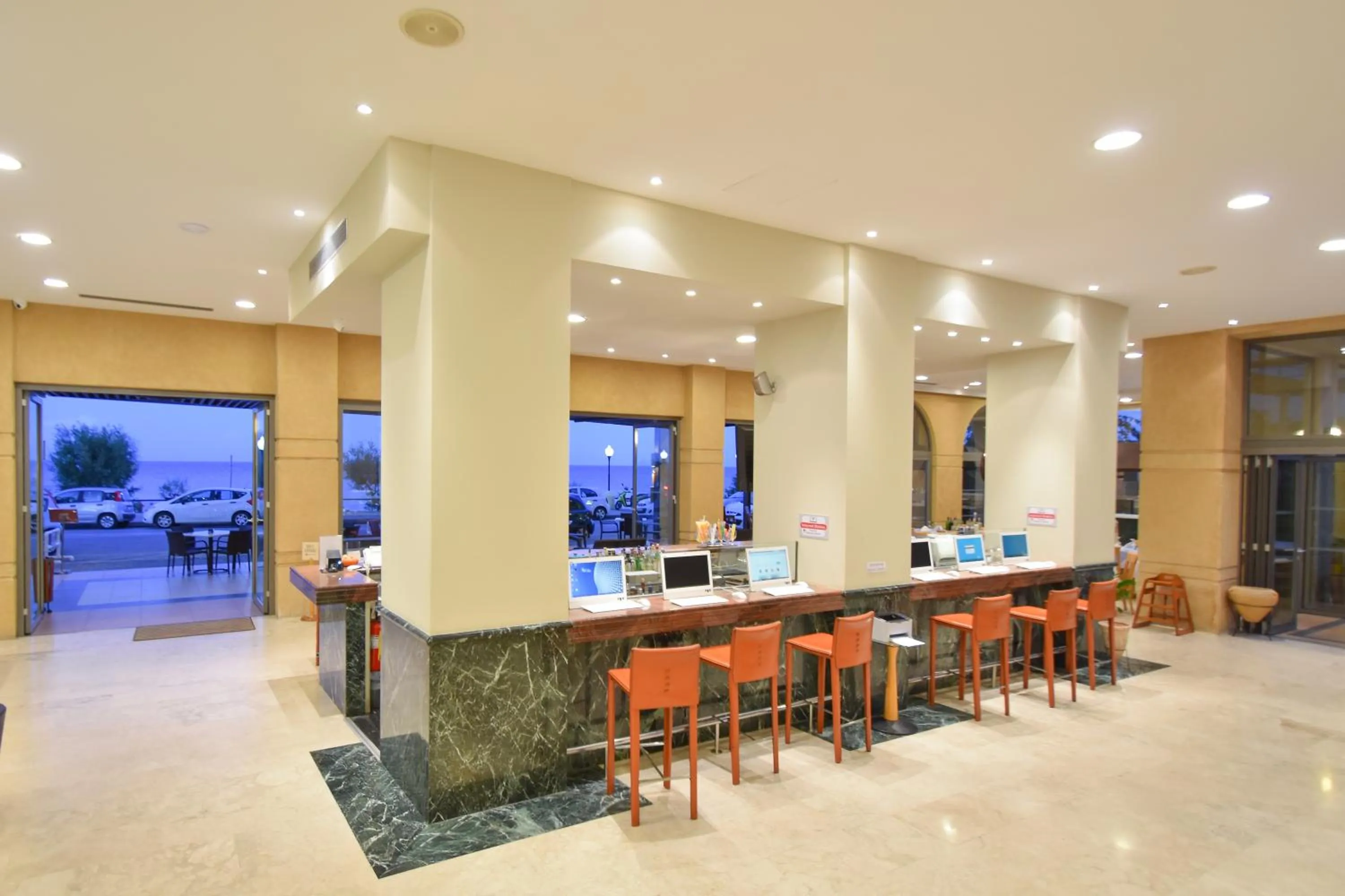 Lounge or bar in Ibiscus Hotel