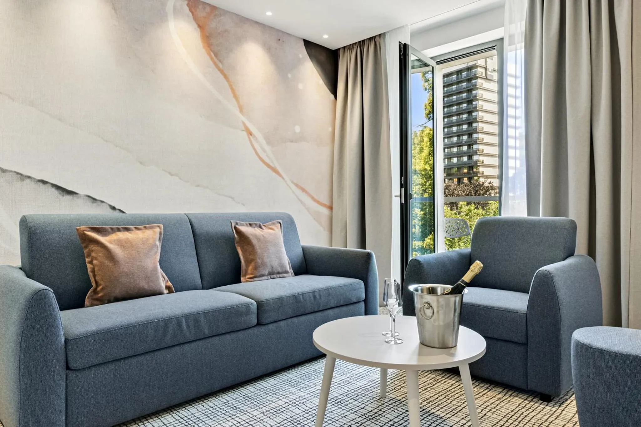 Seating area in St. Joseph Royal Regent