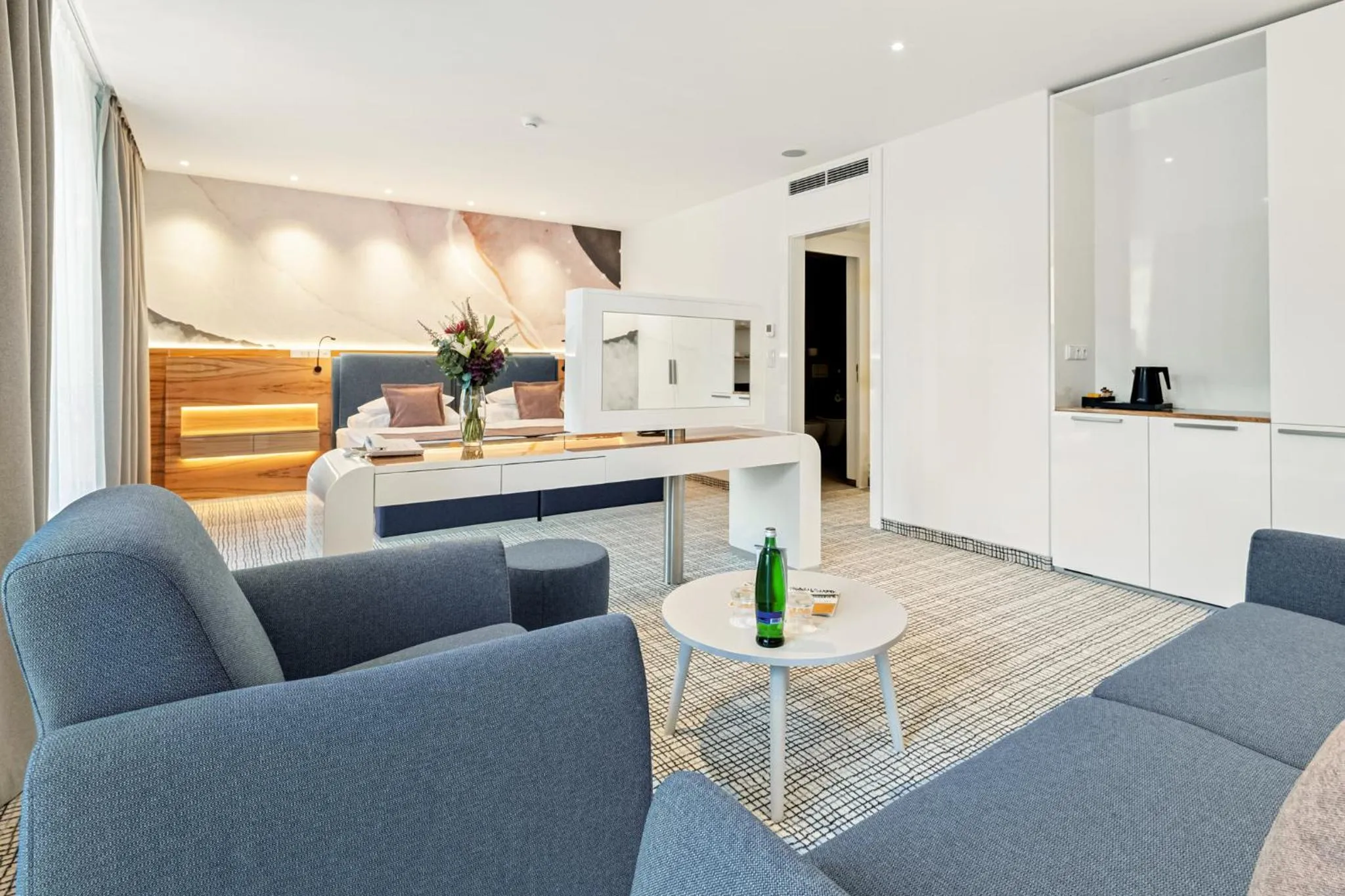 Bedroom in St. Joseph Royal Regent