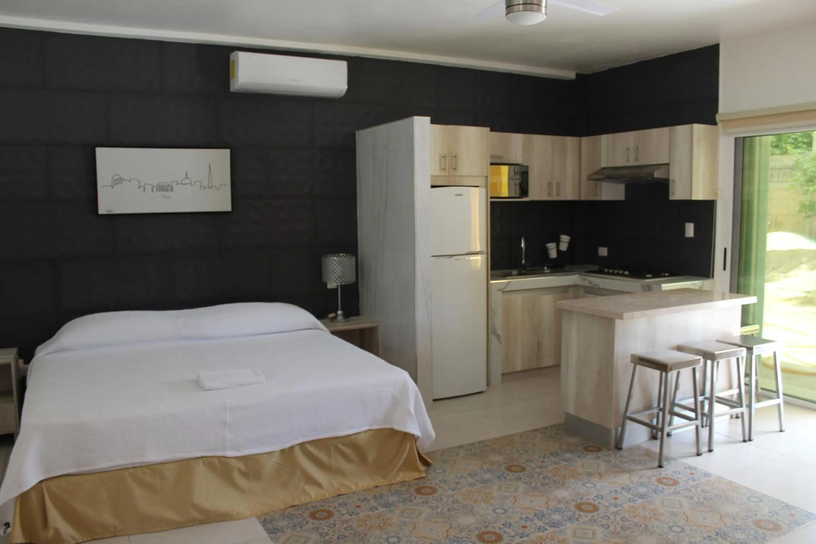 Kitchen or kitchenette in Hotel Scarlette