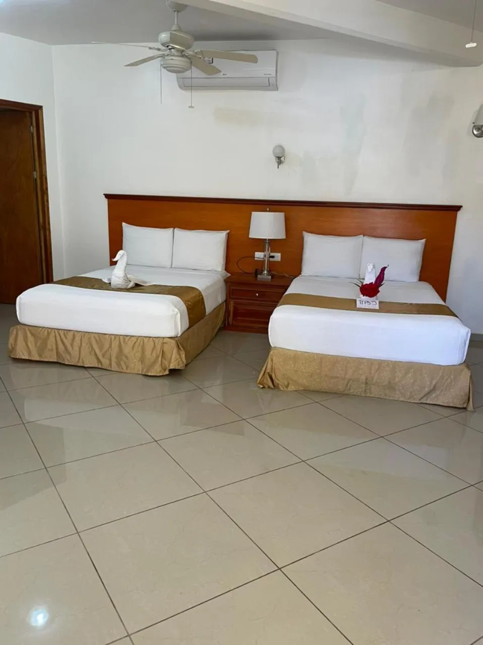 Bed in Hotel Scarlette