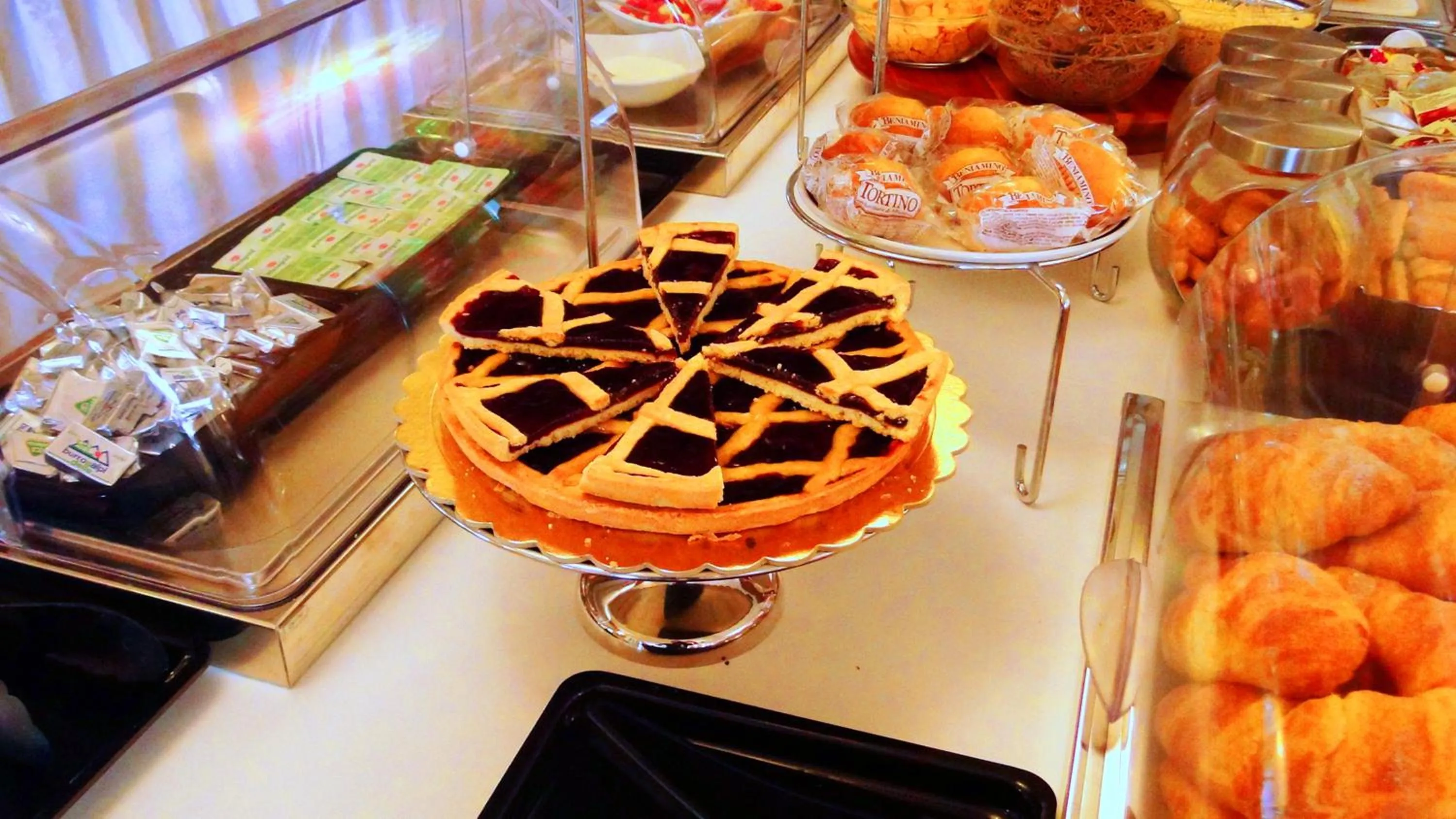 Buffet breakfast in Hotel Sole - Limone