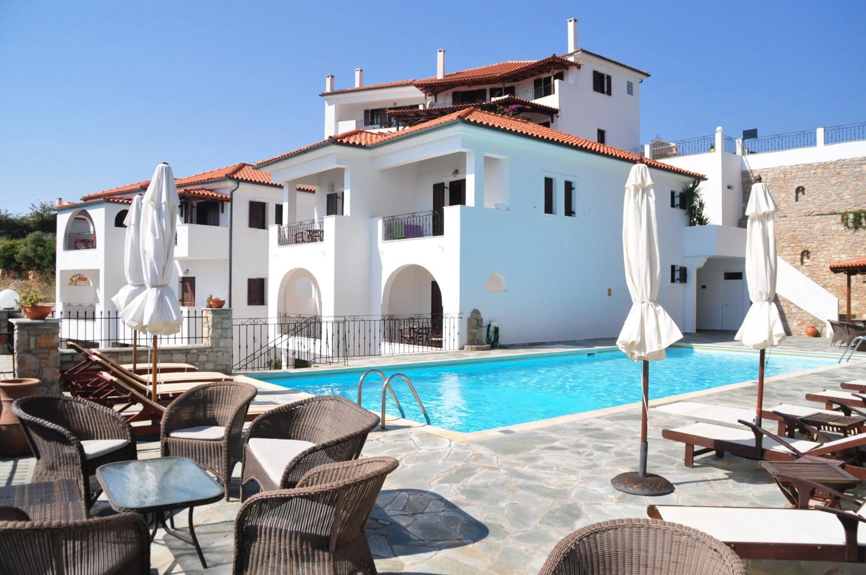 Facade/entrance in Yalis Hotel