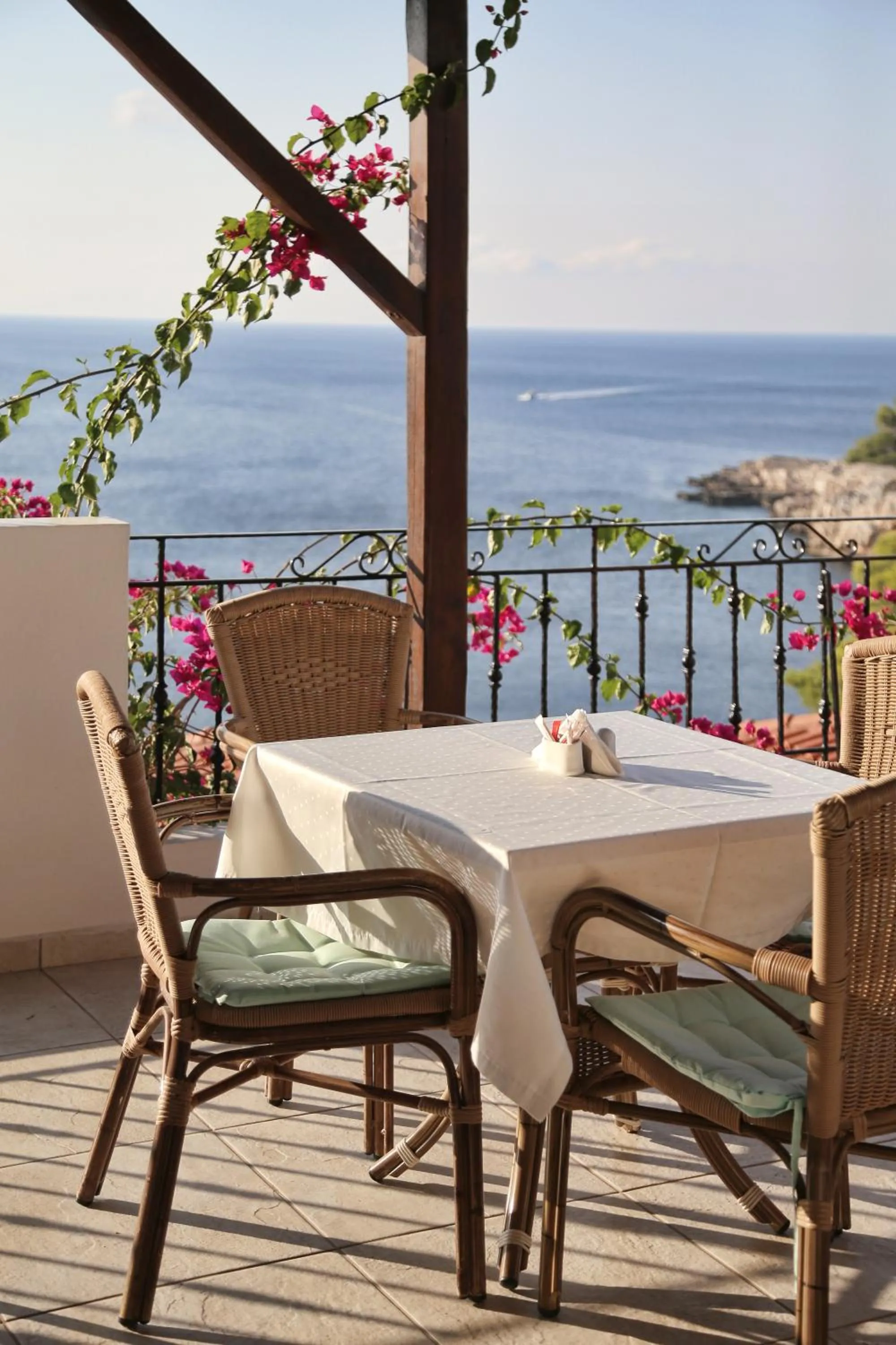 Balcony/Terrace in Yalis Hotel