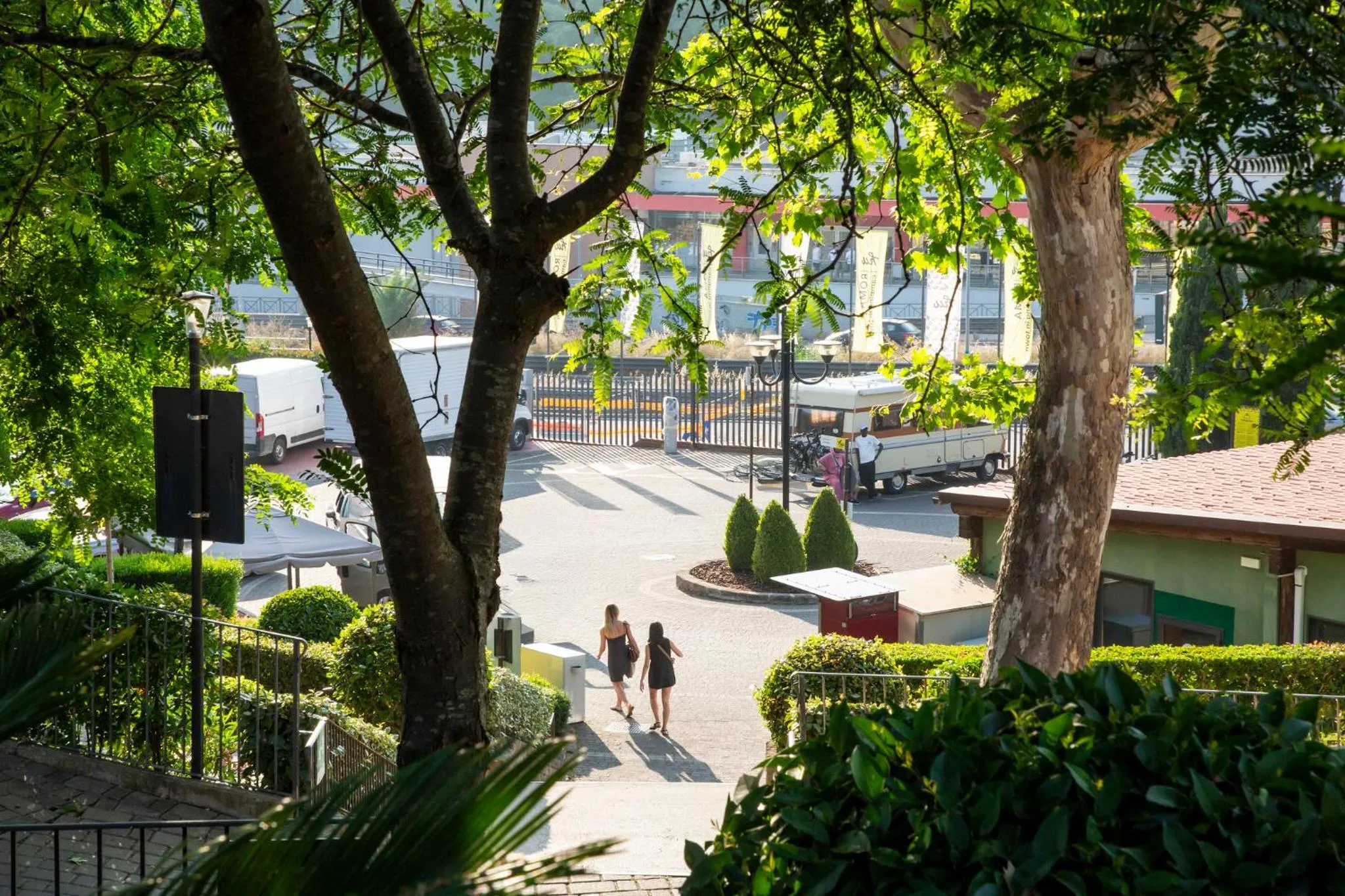 Street view in hu Roma Camping In Town