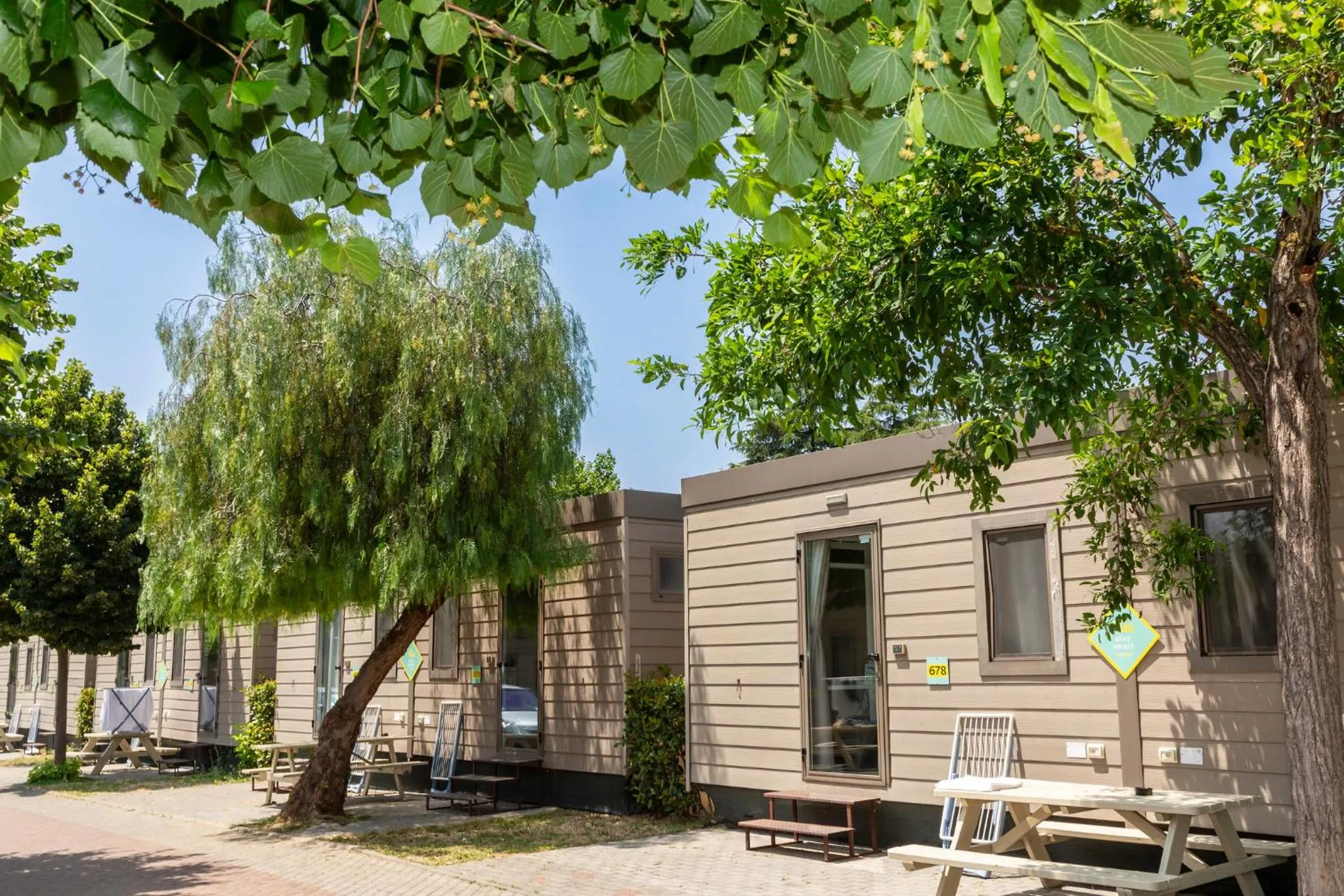 Property building in hu Roma Camping In Town