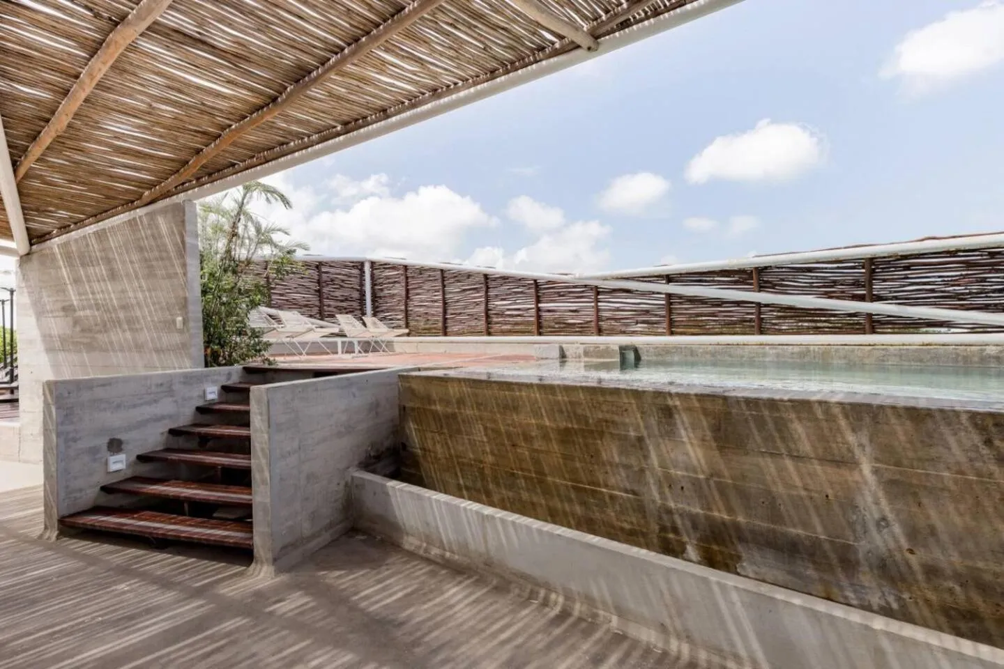 Swimming pool in Casa de Piedra Tulum