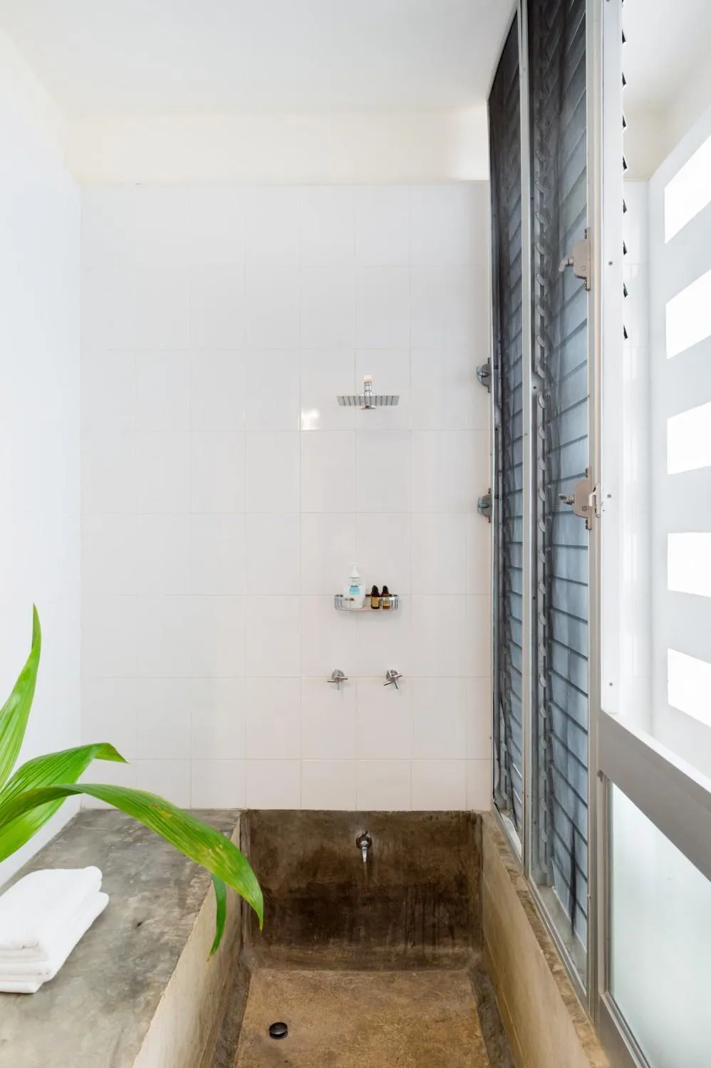 Shower in Casa de Piedra Tulum