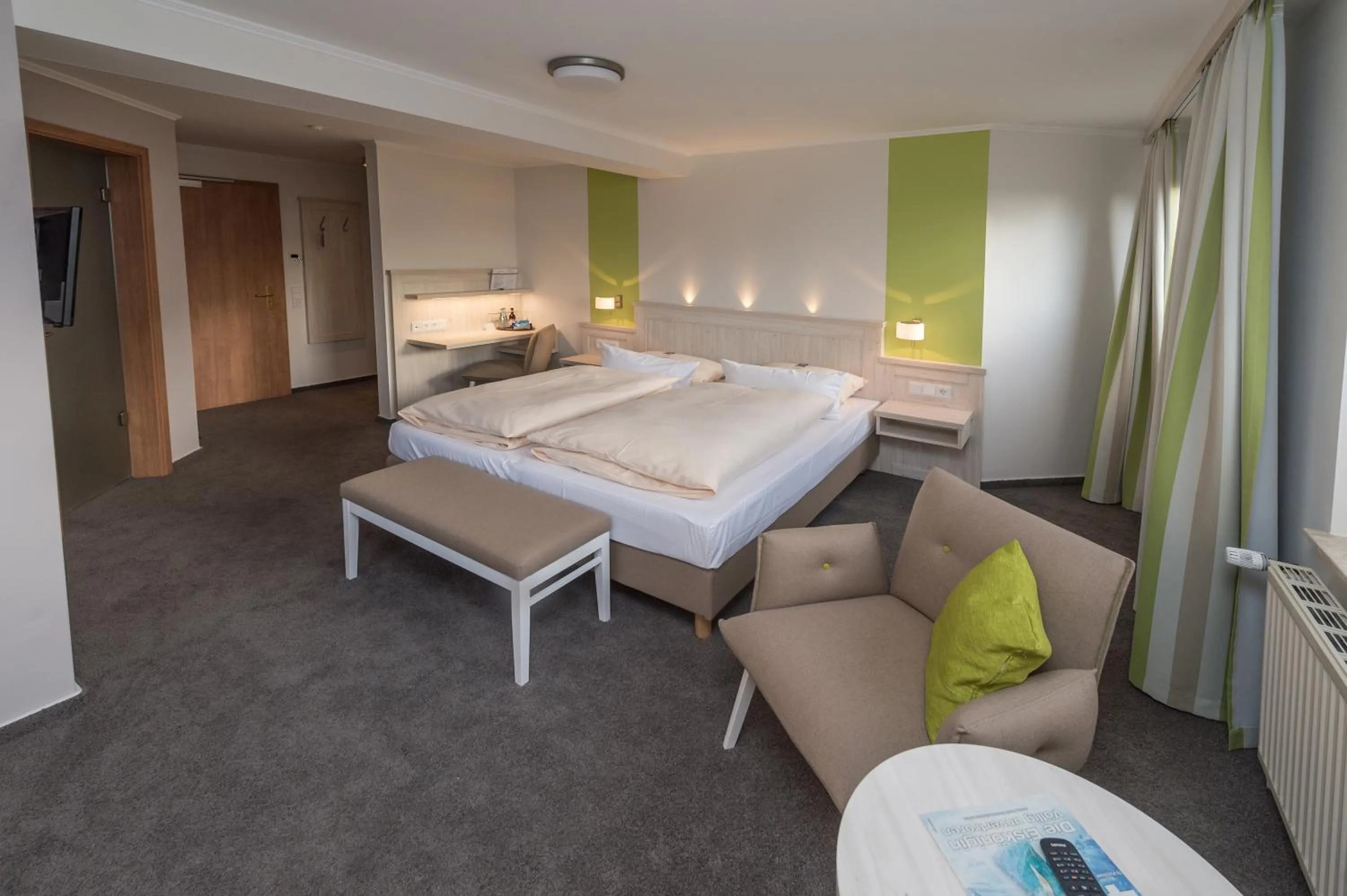 Photo of the whole room, Bed in Landgut Stemmen