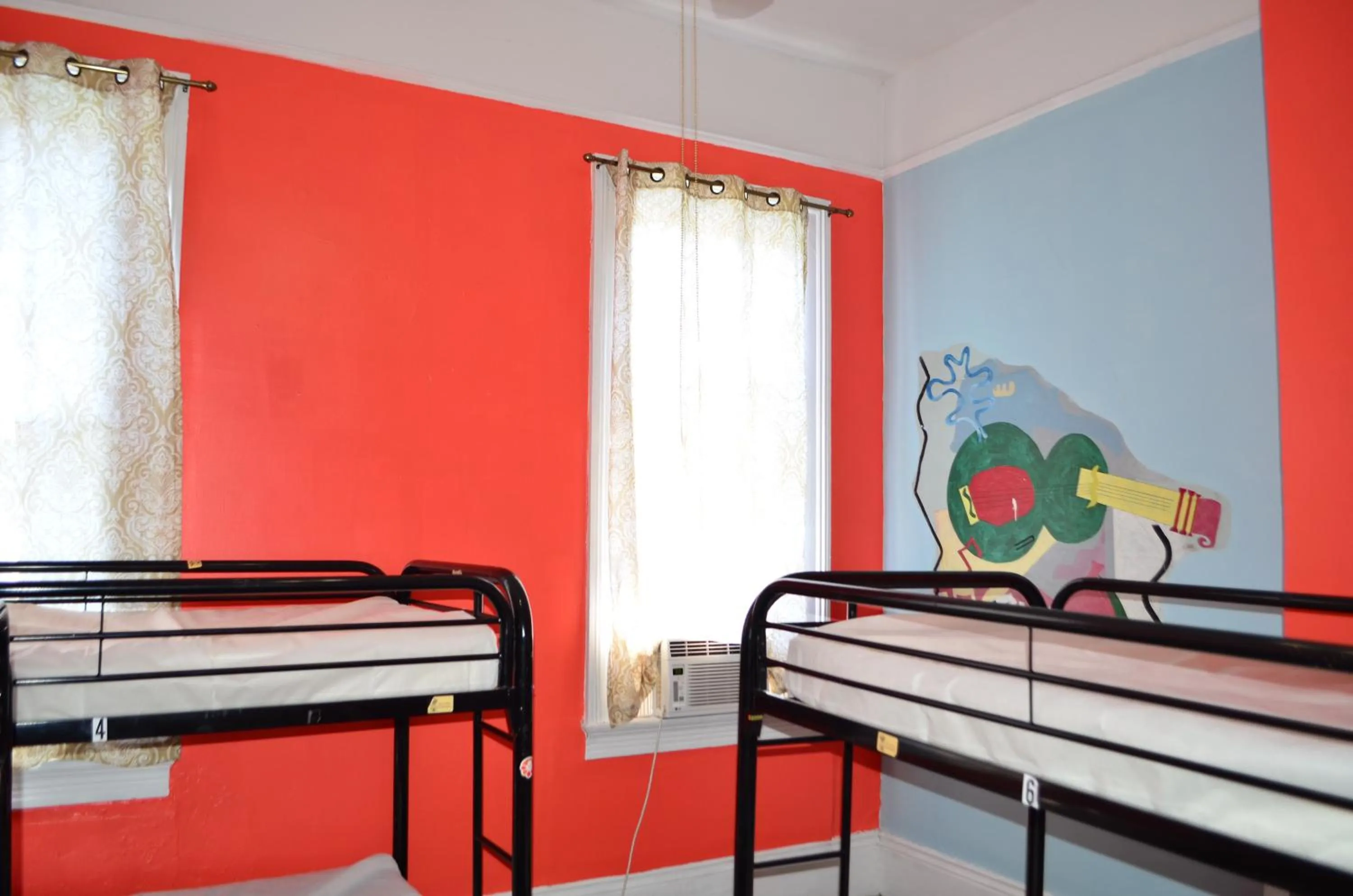 Decorative detail, Bed in India House Hostel