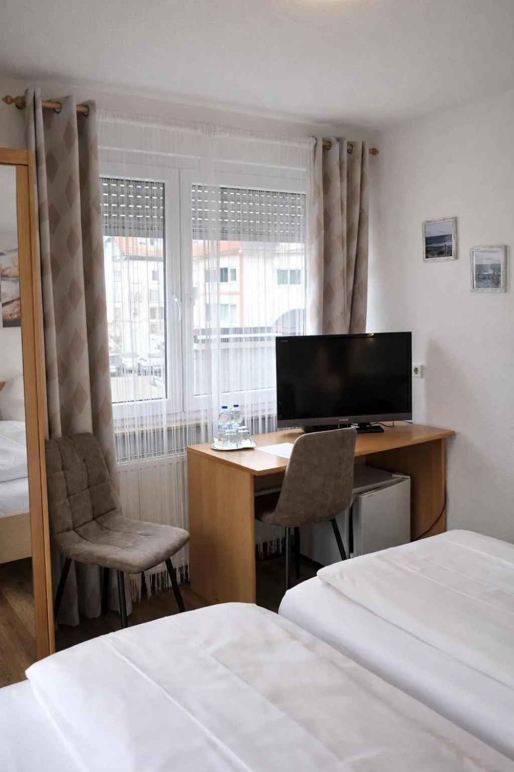 Bed in Hotel Discovery