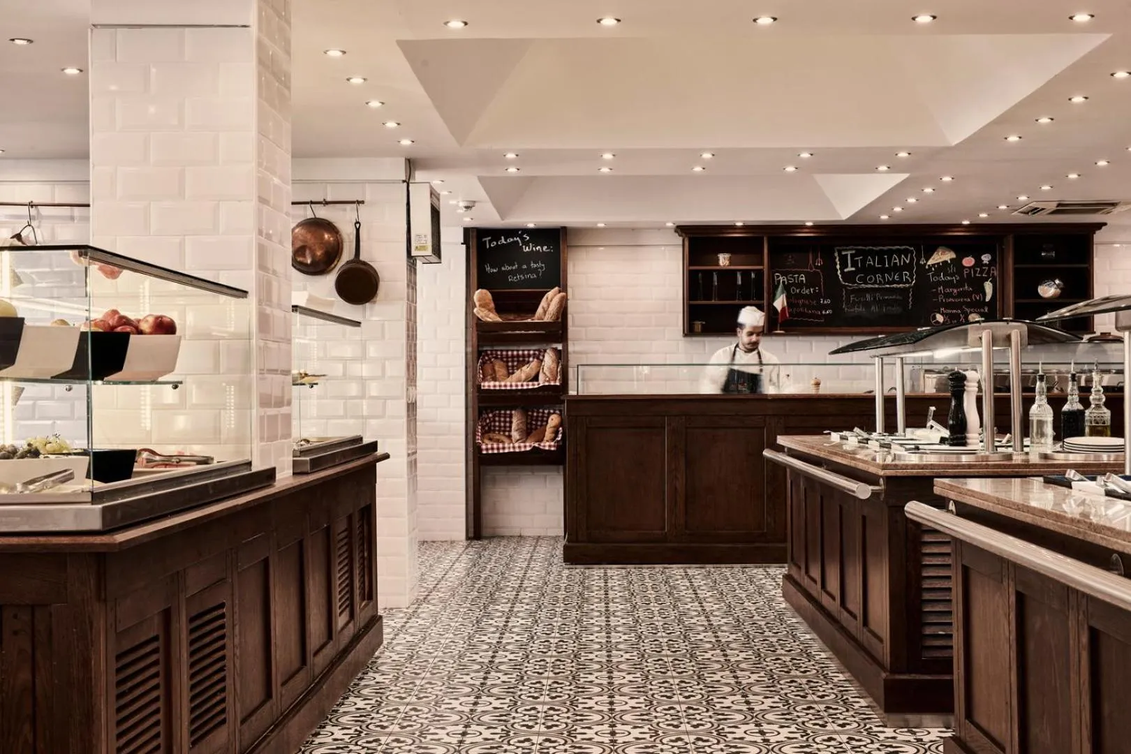 Restaurant/places to eat in Kontokali Bay Resort & Spa