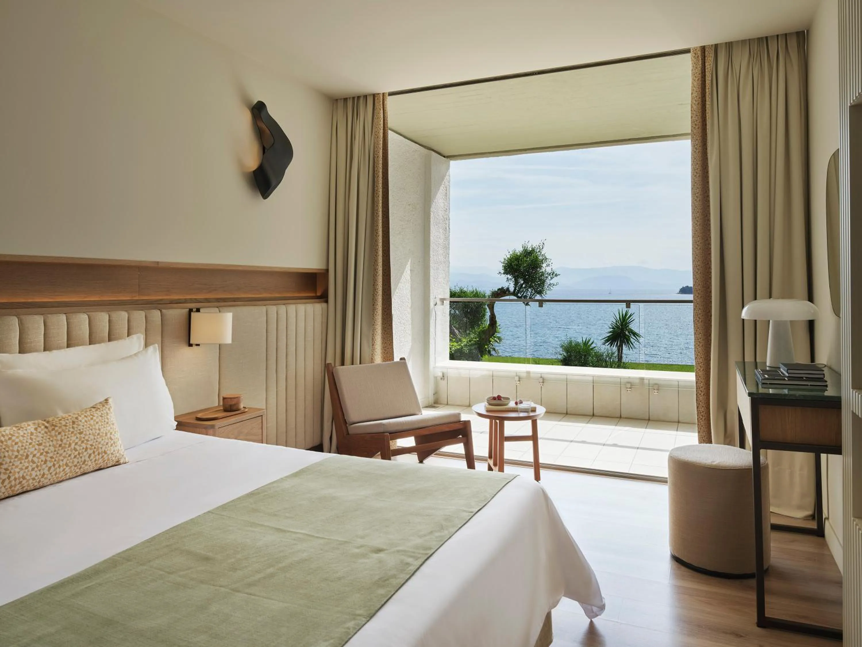 Bed in Kontokali Bay Resort & Spa