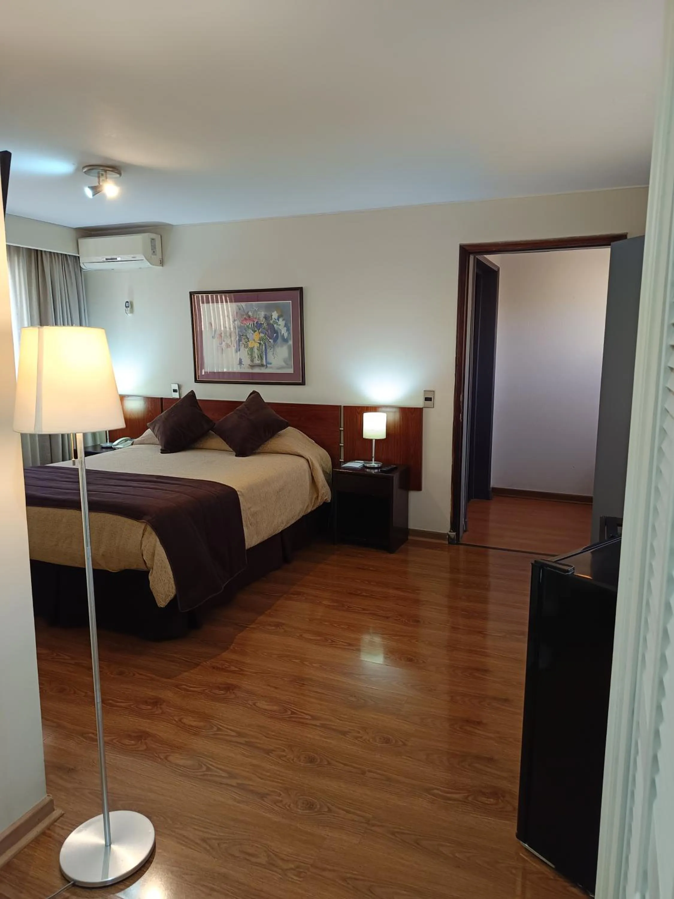 Property building, Bed in Hotel Diego de Velazquez