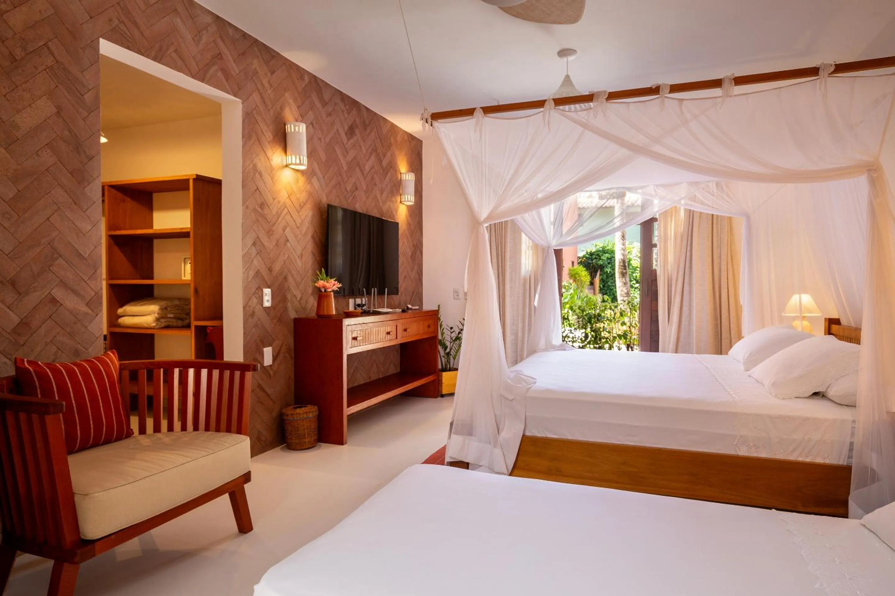 Photo of the whole room, Bed in Pousada Quarto Crescente