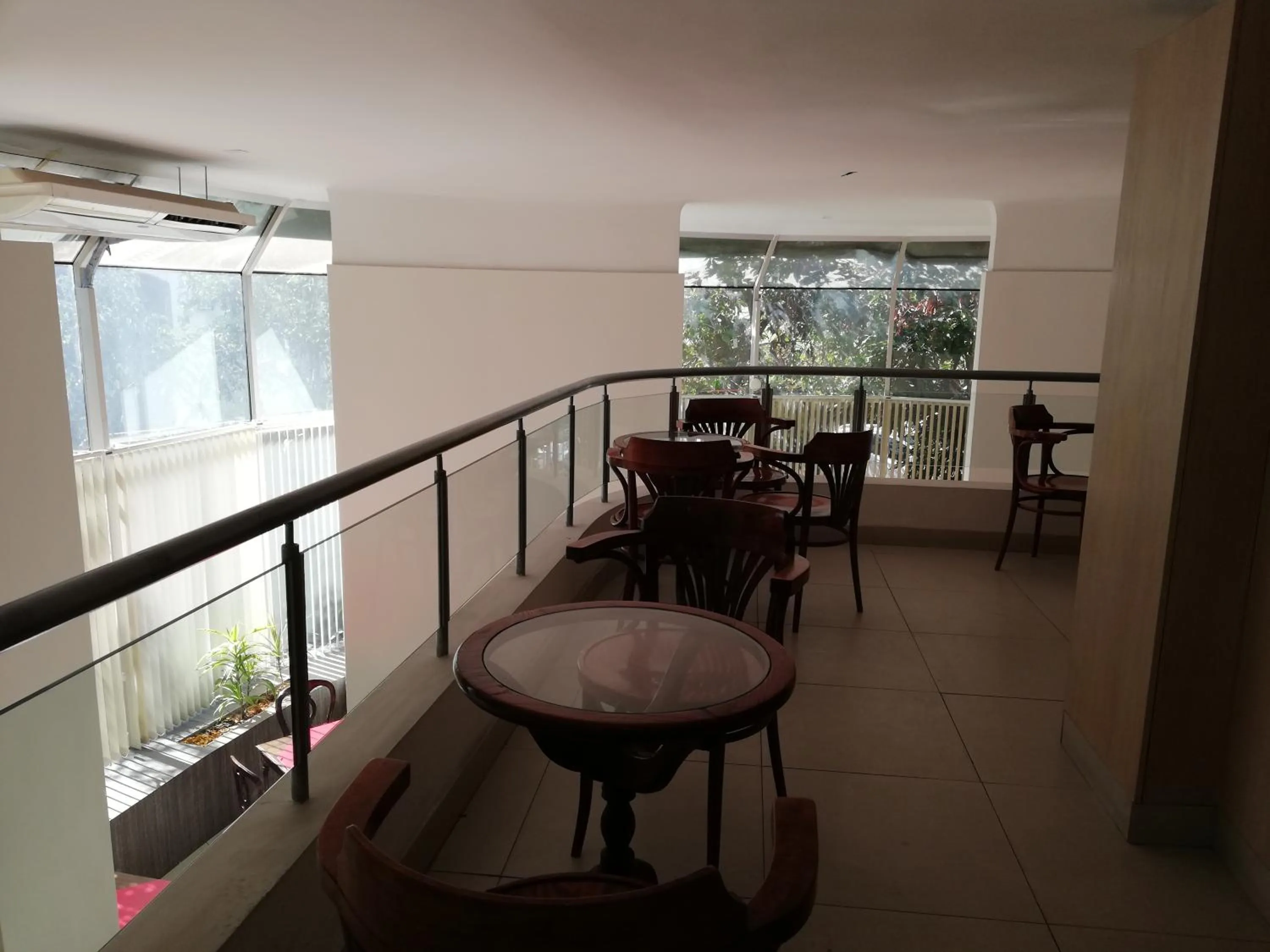 Business facilities in Hotel Montecarlo Santiago