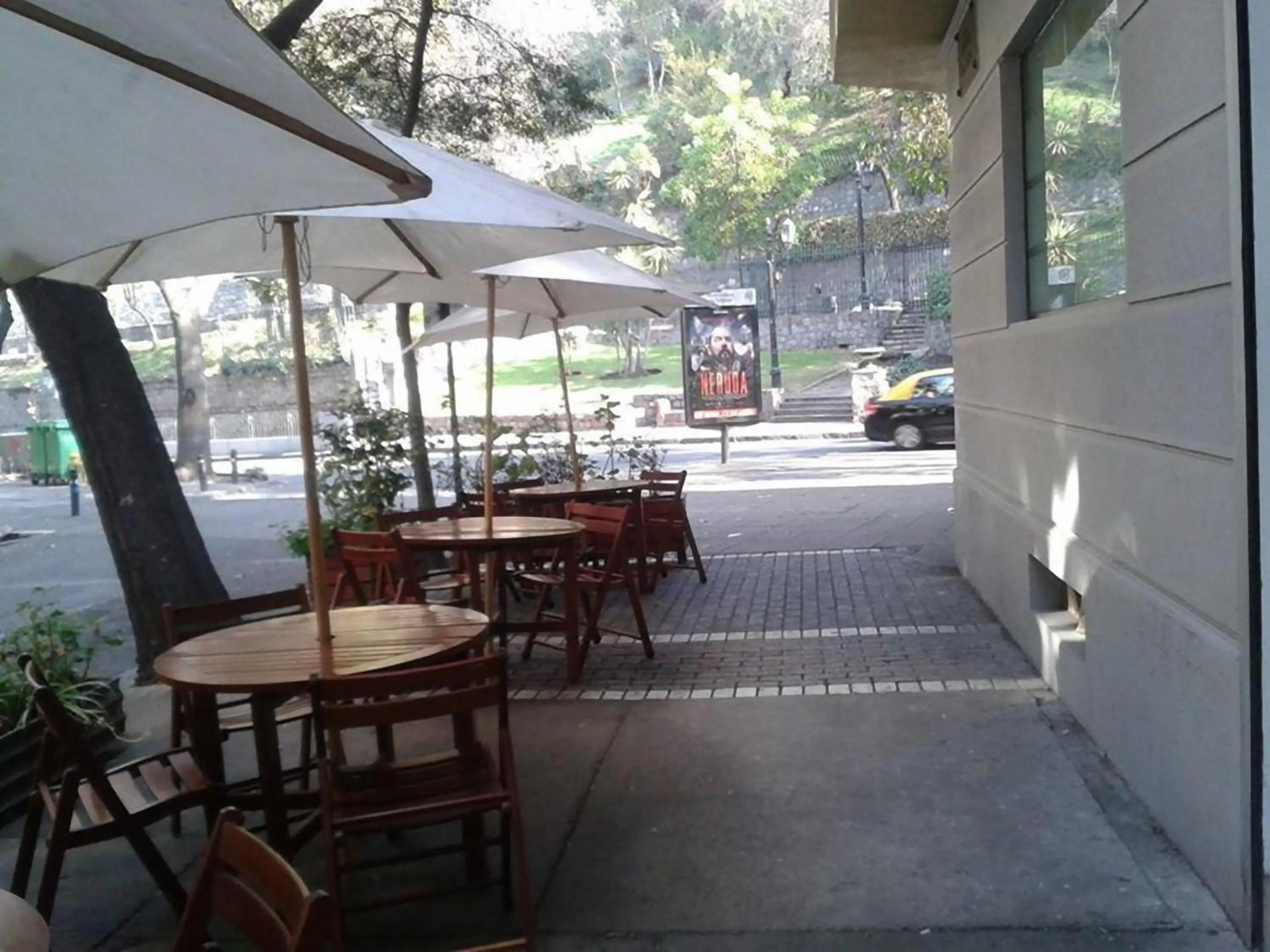 Restaurant/places to eat in Hotel Montecarlo Santiago