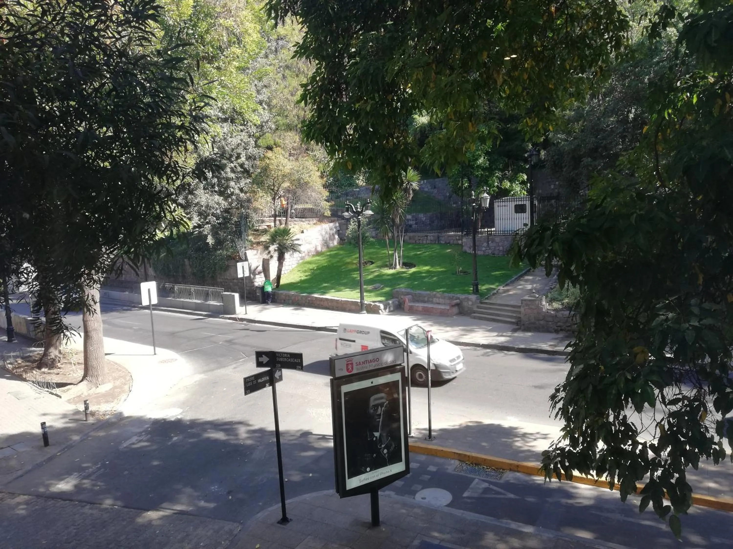 Street view in Hotel Montecarlo Santiago