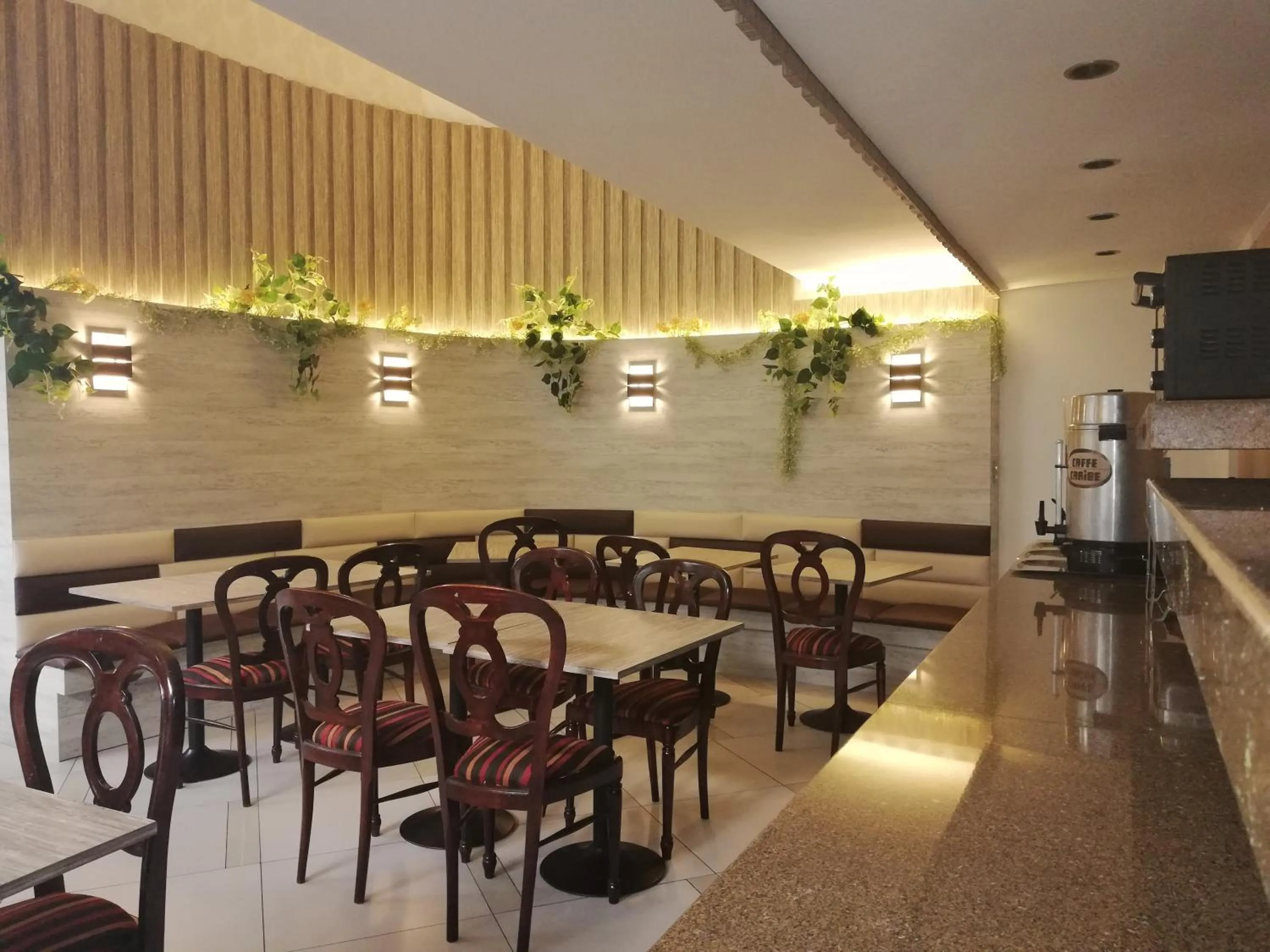 Banquet/Function facilities in Hotel Montecarlo Santiago