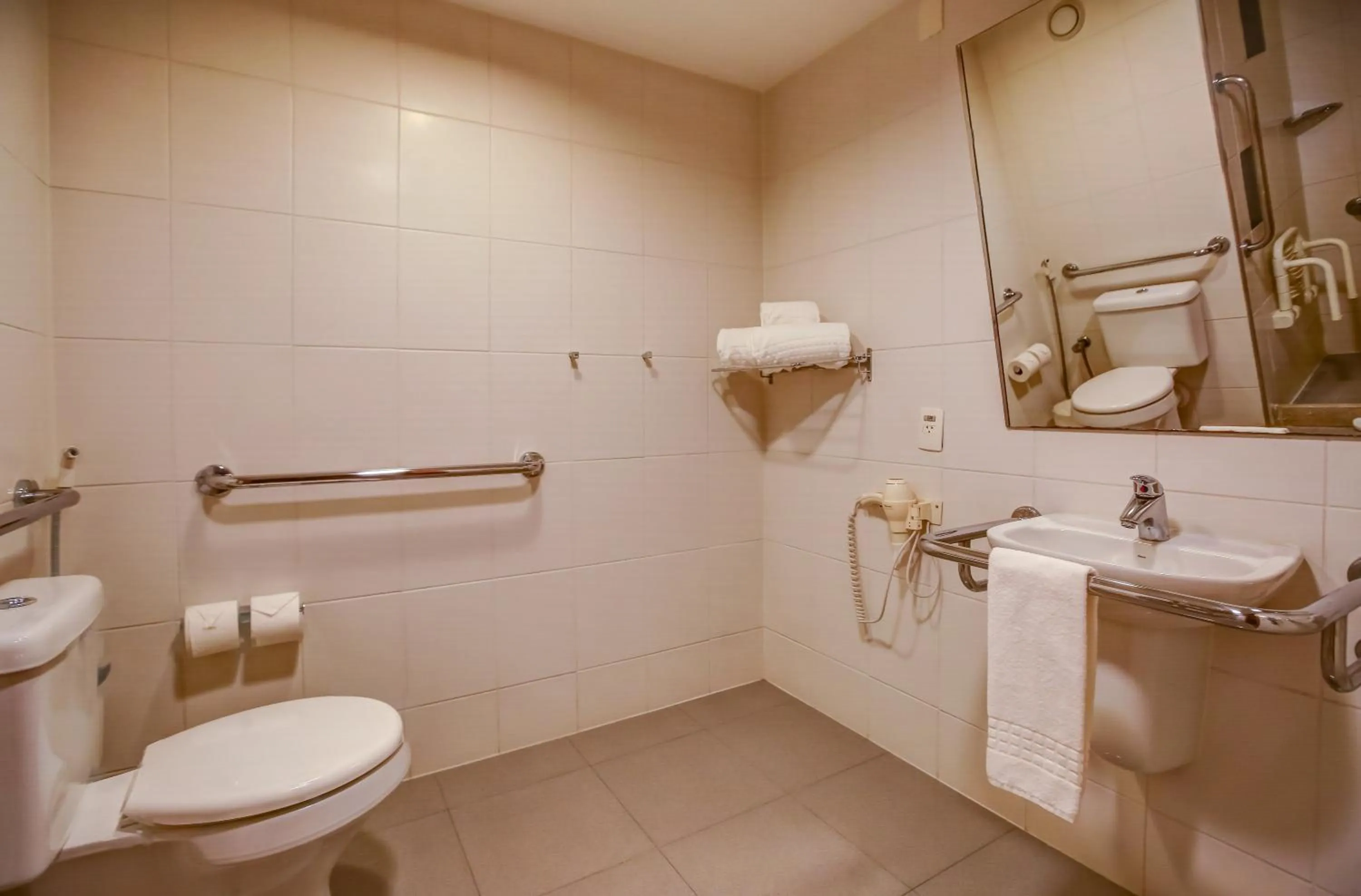 Bathroom in Novotel RJ Santos Dumont