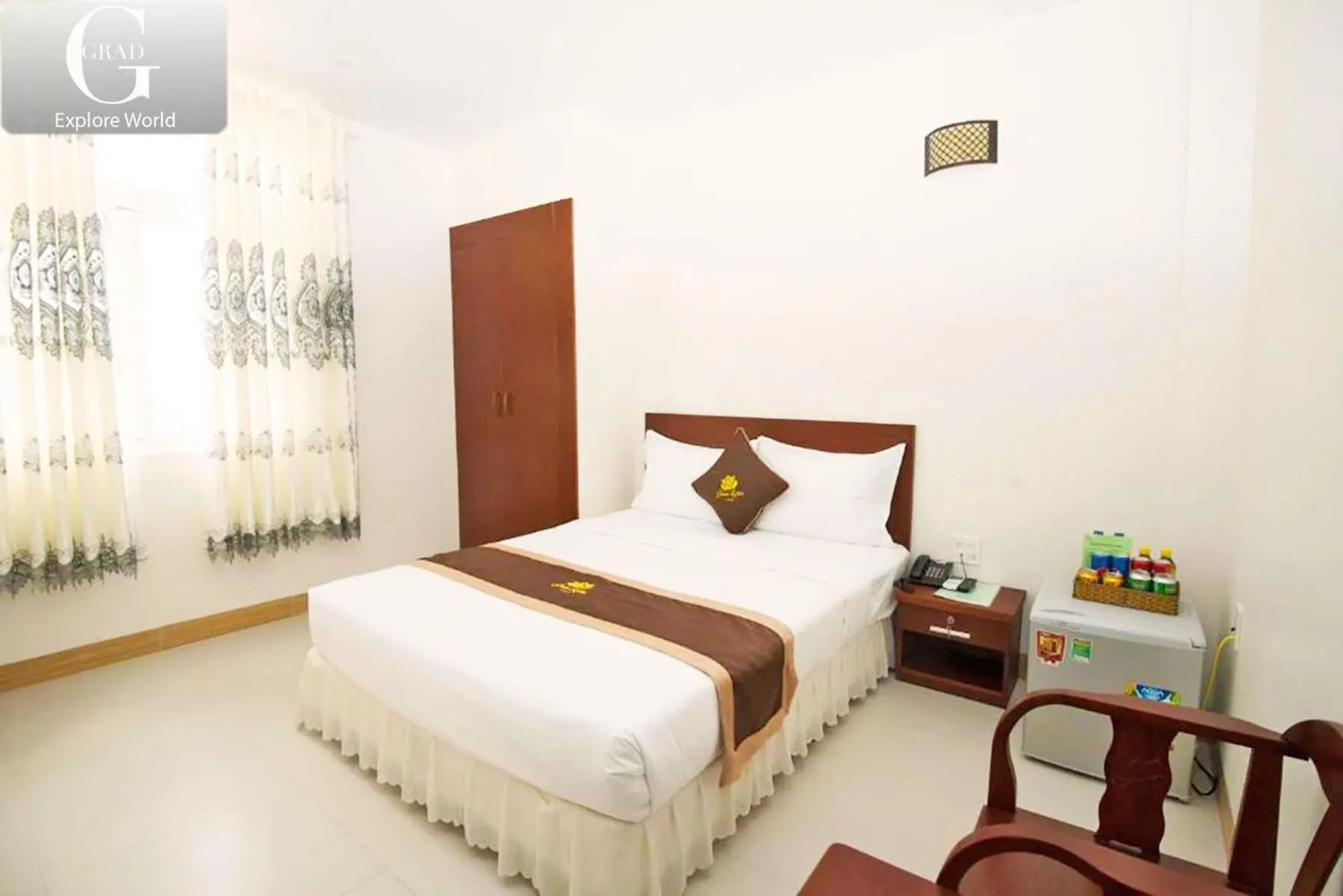 Bed in Bong Sen Xanh Hotel