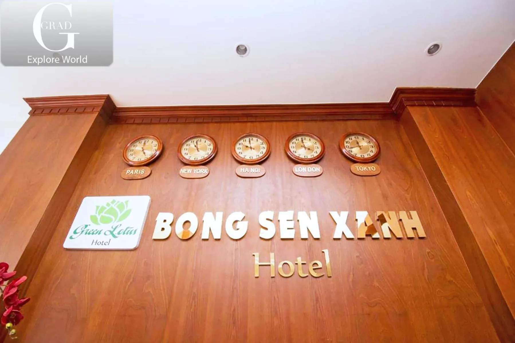 Property logo or sign in Bong Sen Xanh Hotel