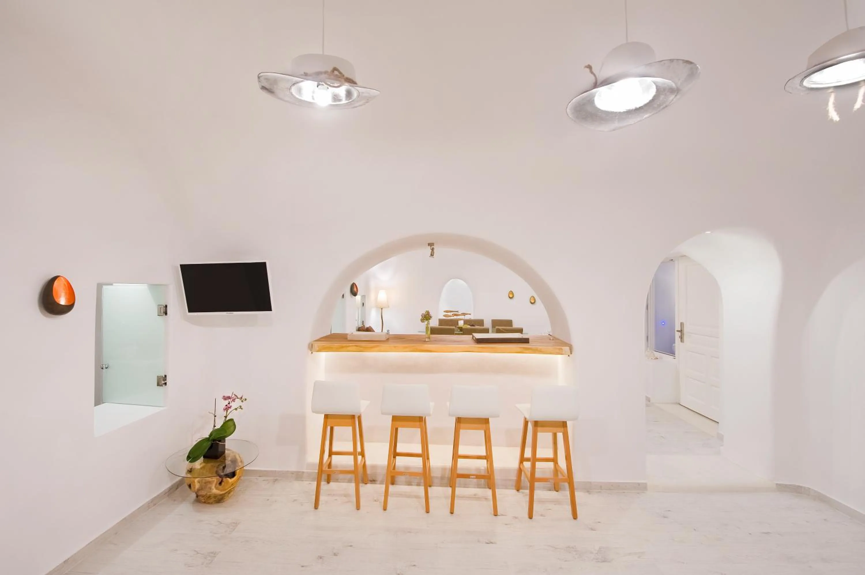 Living room in Hyperion Oia Suites