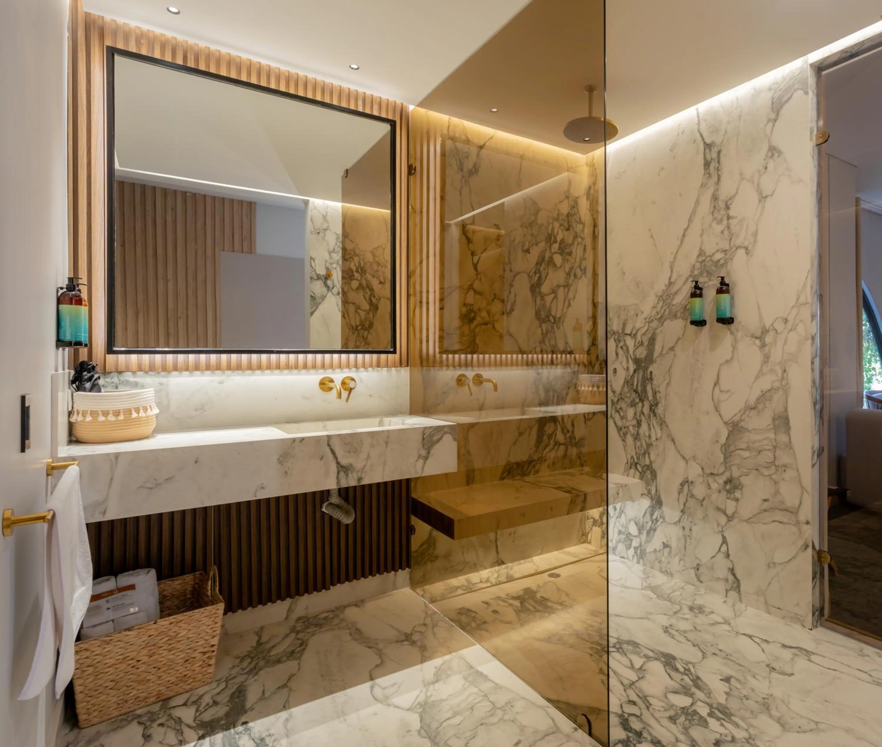 Bathroom in Alko Hotel Integrado