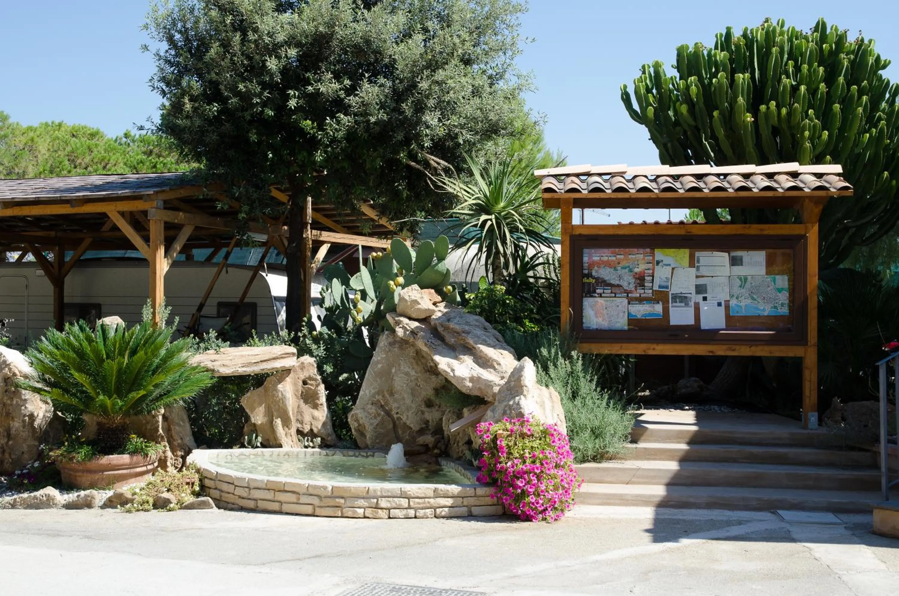 Lobby or reception in Kamemi Village & Camping