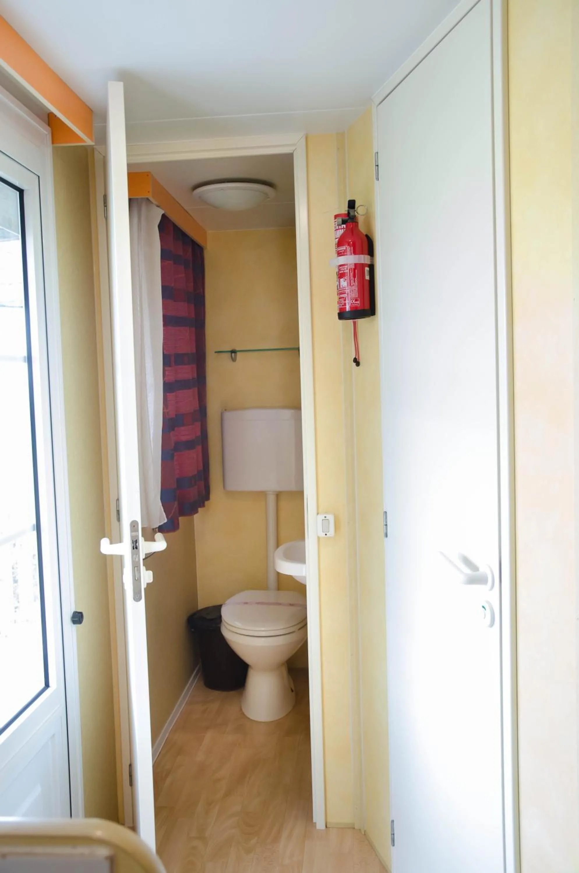 Bathroom in Kamemi Village & Camping