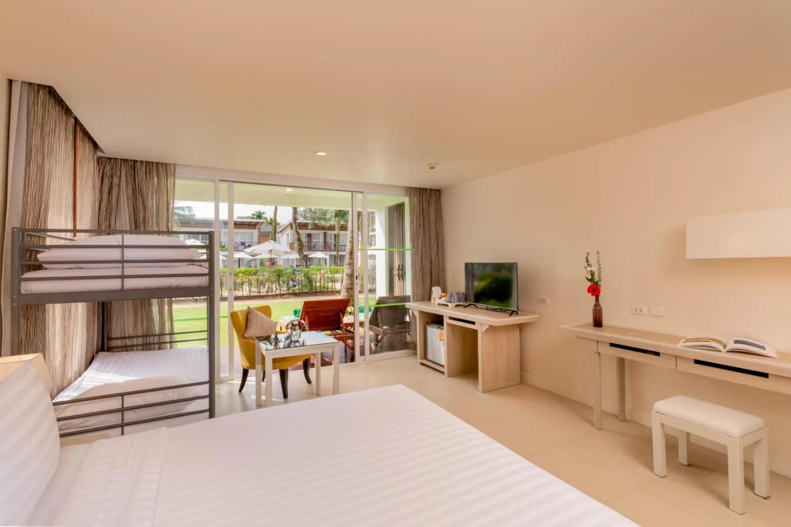 Property building, Bed in The Briza Beach Resort, Khao Lak SHA Extra Plus