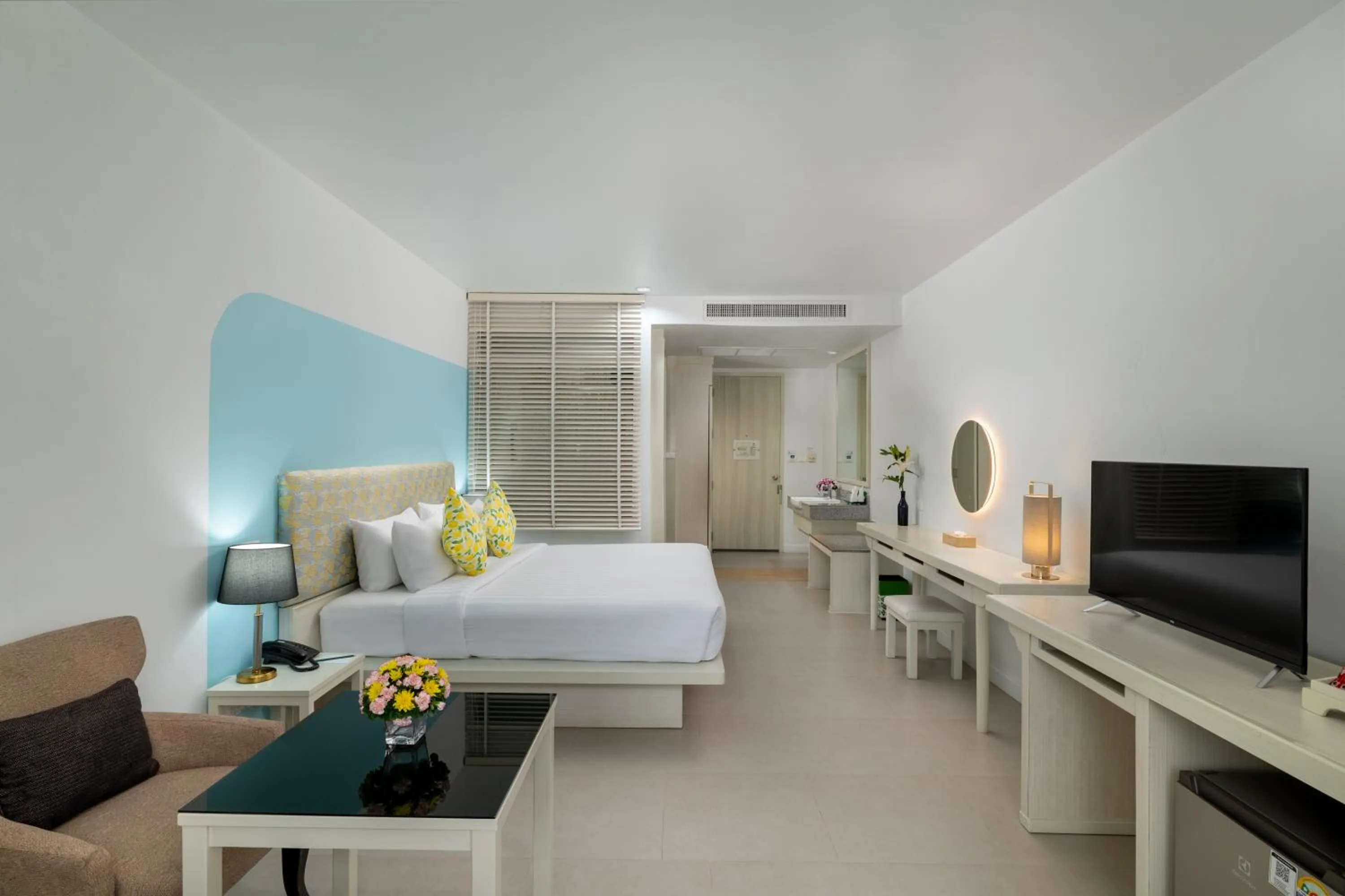 Bed in The Briza Beach Resort, Khao Lak SHA Extra Plus