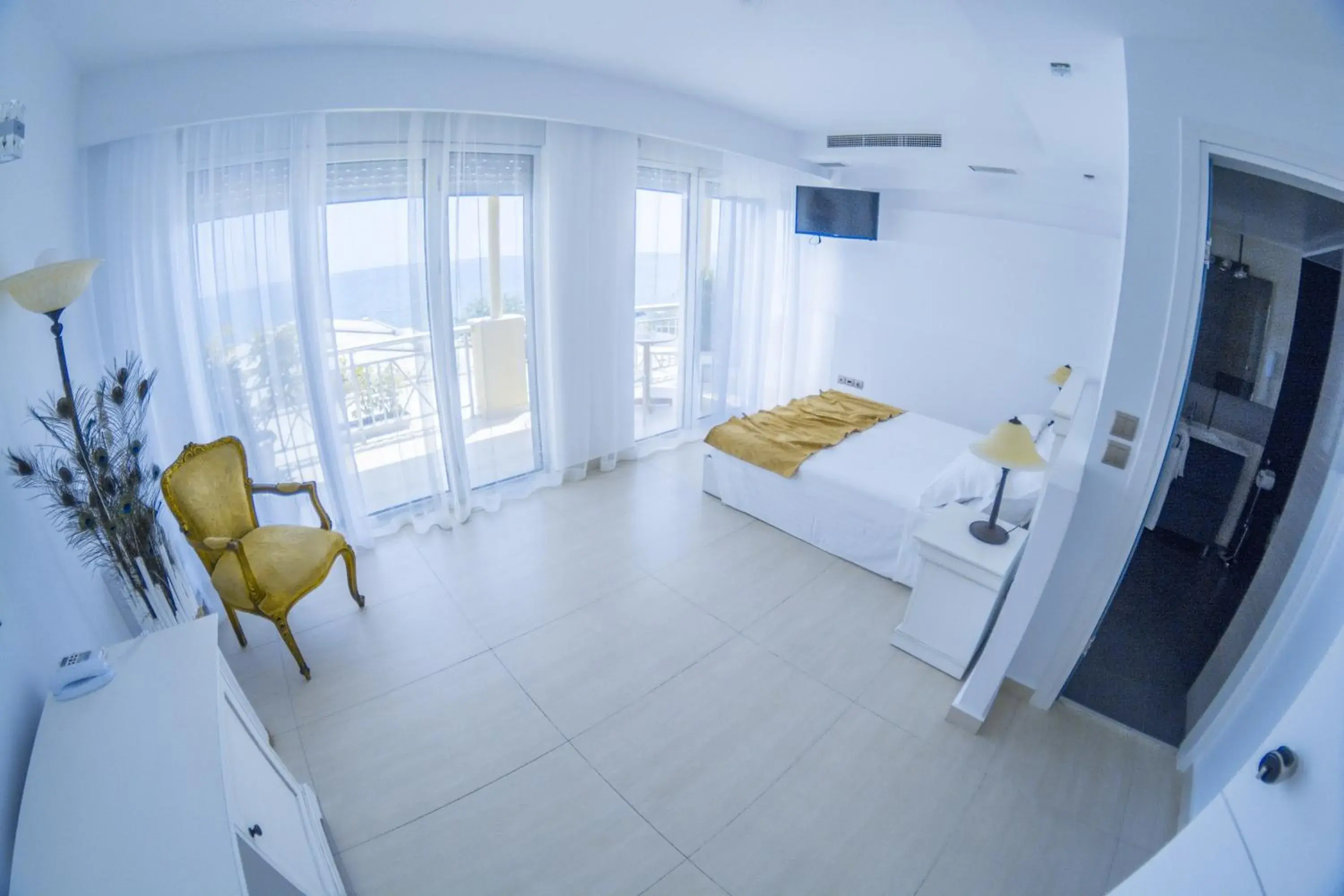 Executive Suite in Hydrele Beach Hotel & Village Executive Suite in Hydrele Beach Hotel & Village