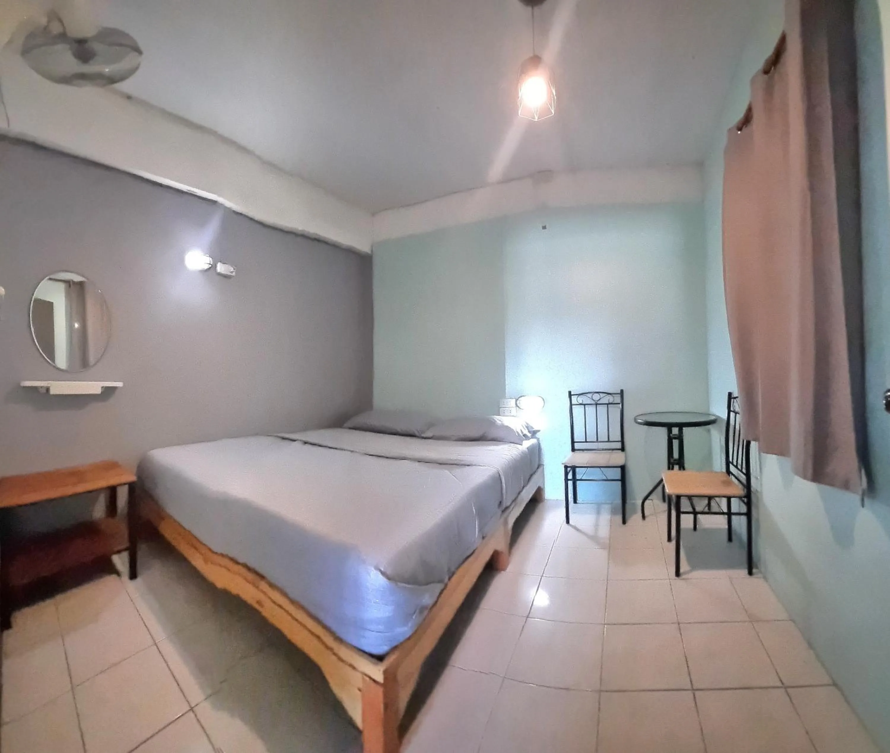 Bed in U2 & i-smile Hostel